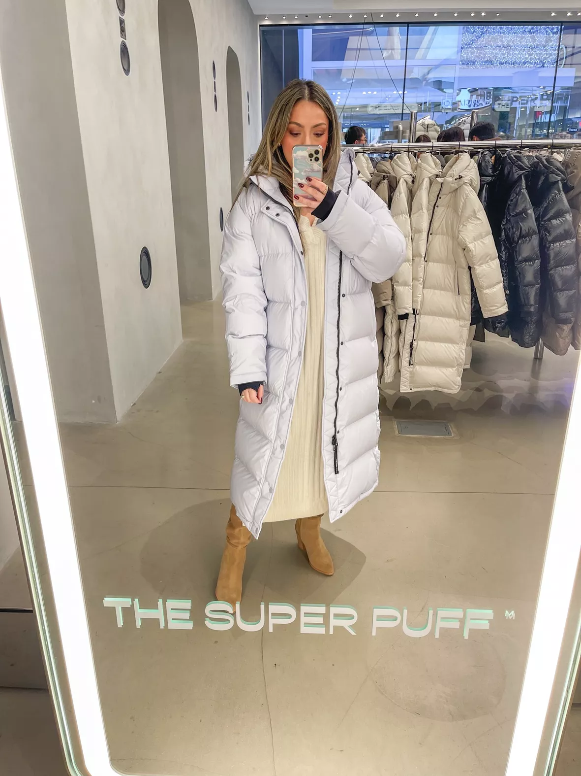 THE SUPER PUFF™ LONG  Puffer jacket style, Puffer jacket outfit, Coat  trends