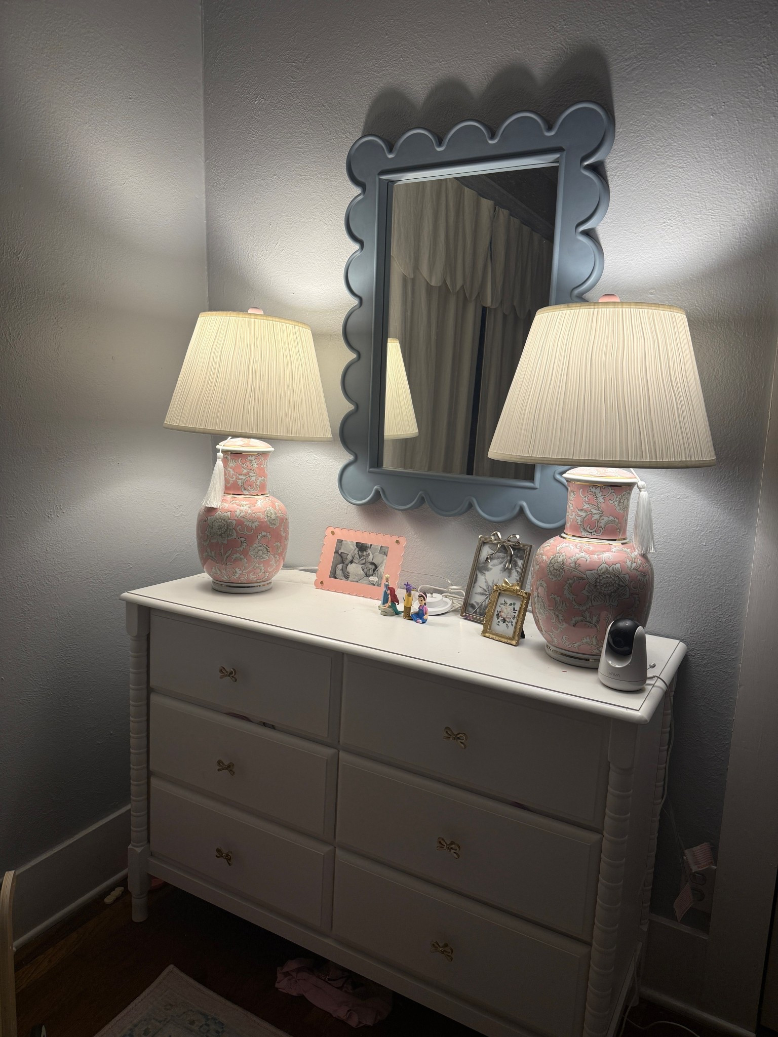Ballard Designs scallop mirror!

#LTKHome
