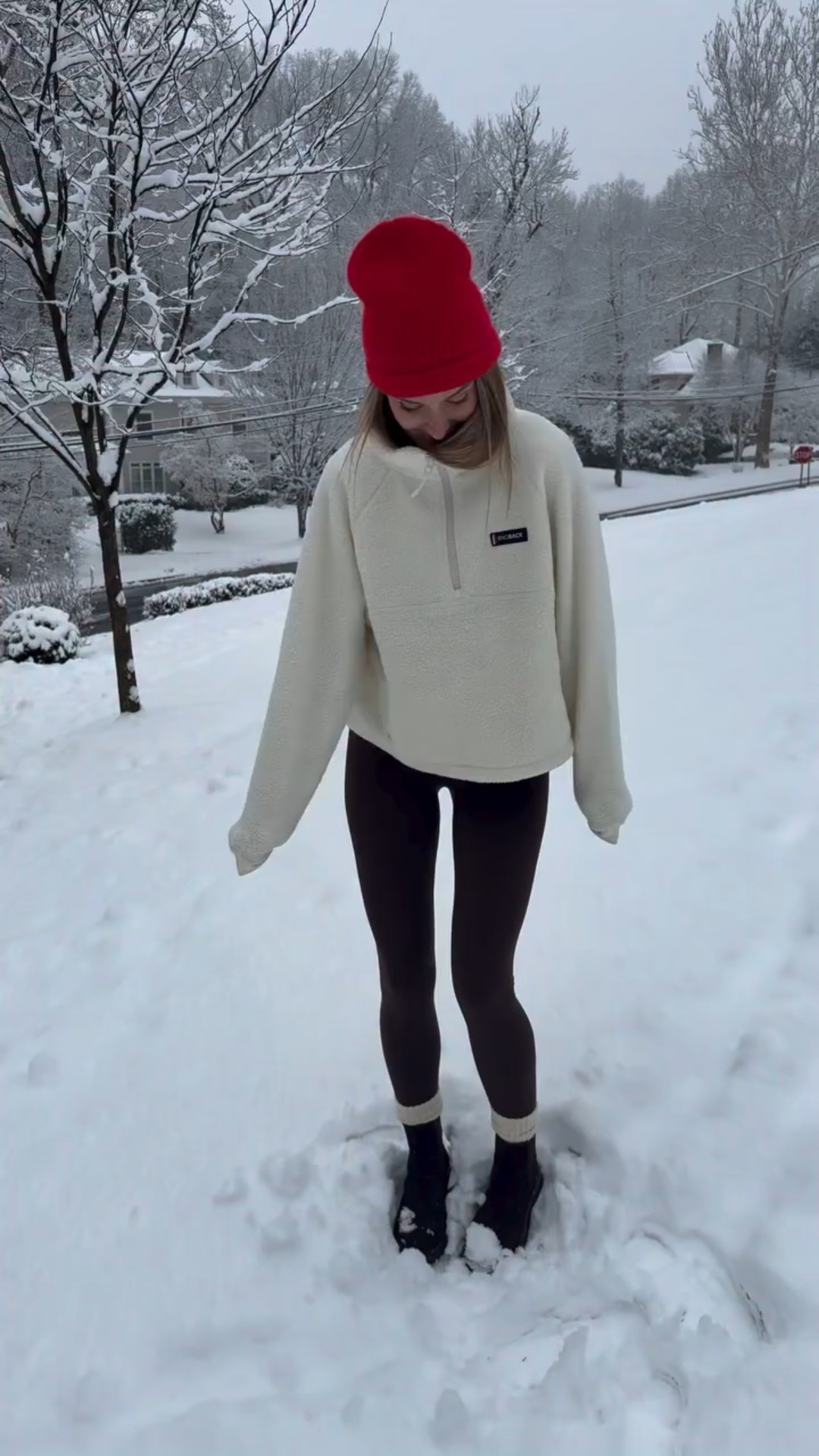 Sunday snow day ☕ 

#ootd #outfitoftheday #outfitideas

#LTKSeasonal #LTKFindsUnder100 #LTKootd