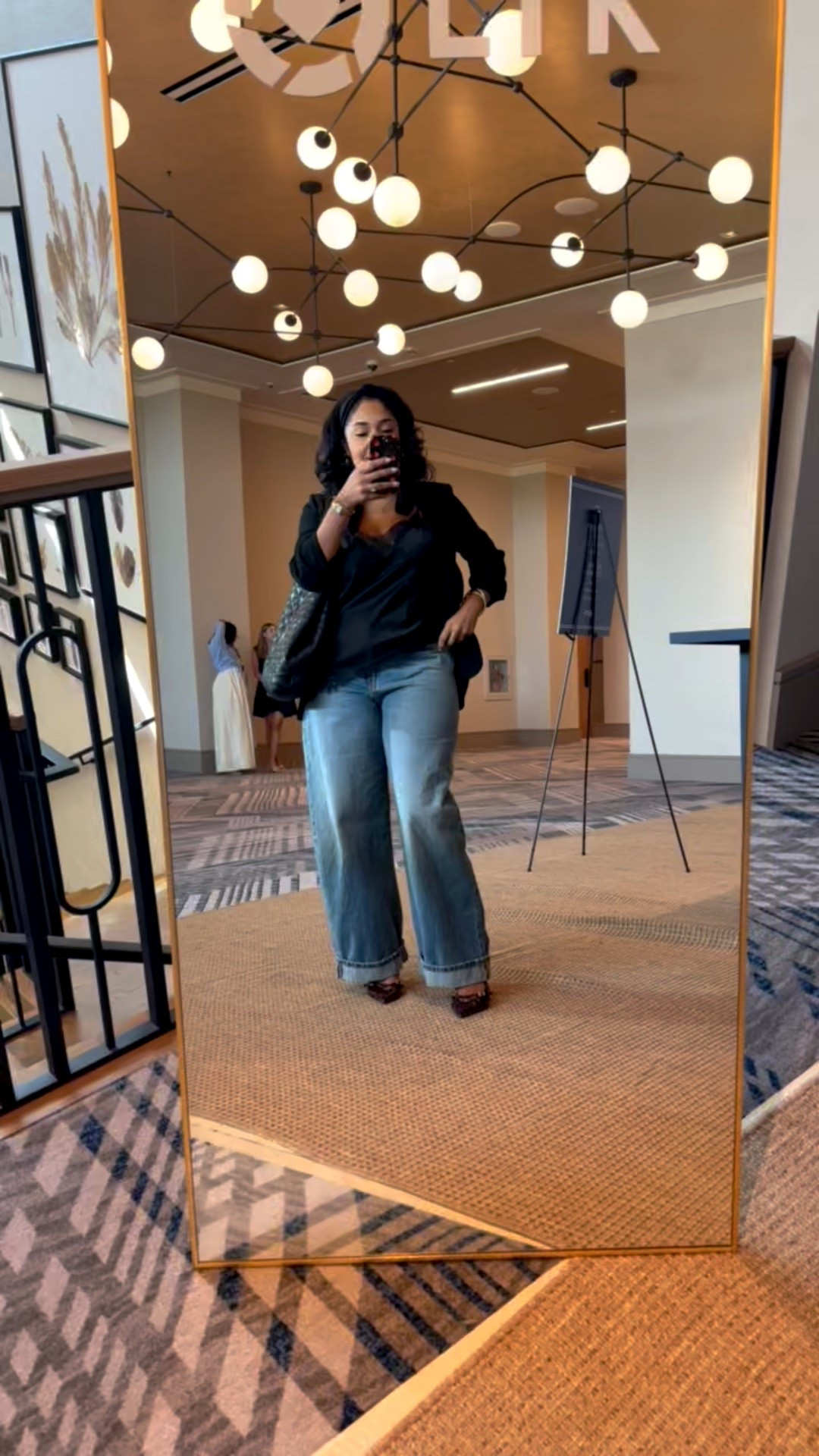 Zara has the best jeans, yes I said it🙂‍↕️. Im trying something new for LTK conference look 2 and we have another winner ✨! 

#LTKFindsUnder100 #LTKCon #LTKStyleTip