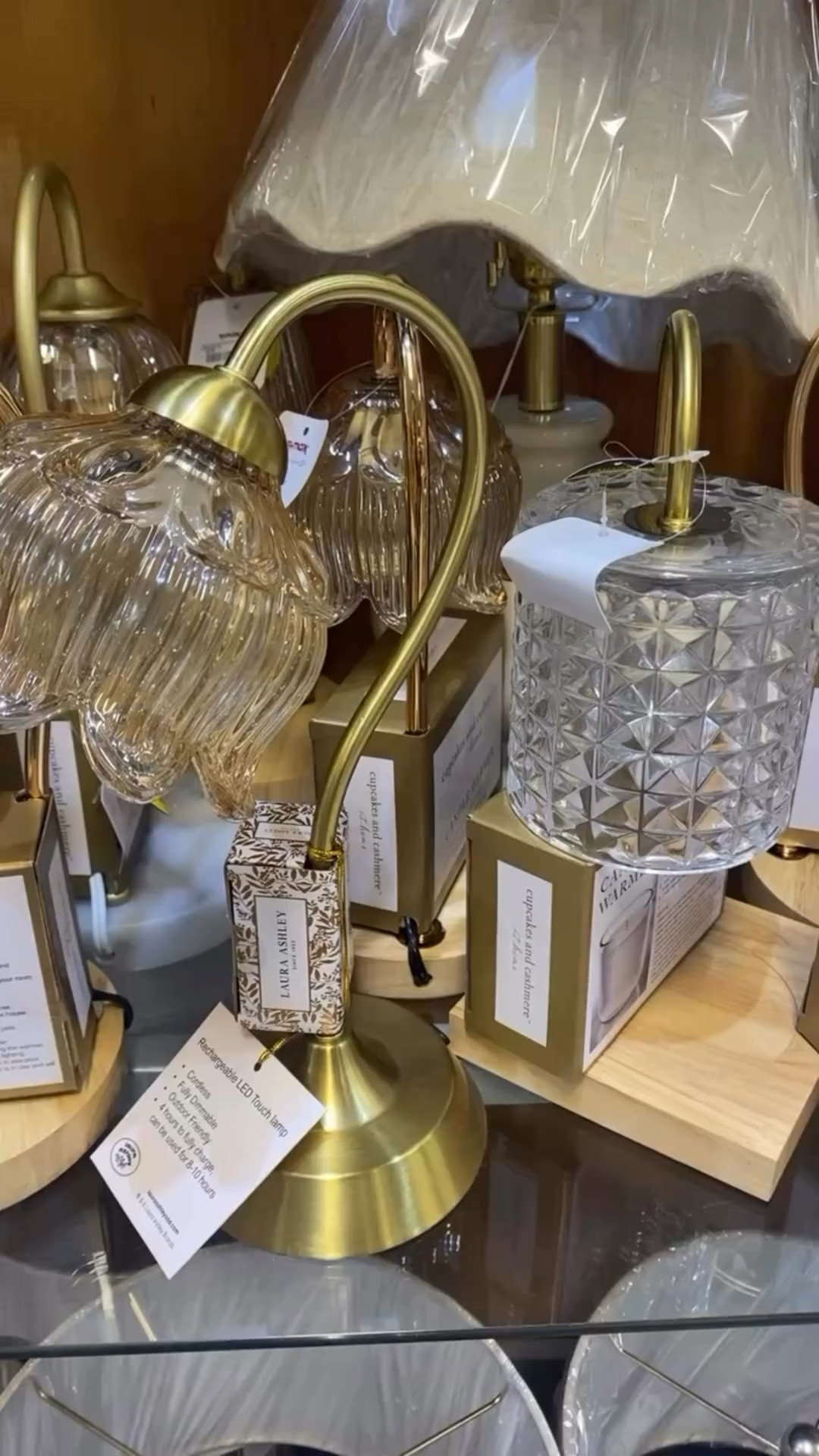 ✨ T.J. Maxx Moments ✨
Spotted: These vintage-inspired cupcakes and cashmere candle warmers—an absolute dream for cozy, curated spaces. From the fluted glass shade to the warm golden finish, each piece adds a soft glow and touch of charm to any room. Perfect for setting the mood, melting your favorite scents, and elevating your home styling game—all without lighting a single flame.

Sometimes, it’s the little finds that make the biggest difference. 💛



#HomeFinds #TJMaxxFinds #InteriorStyle #CandleWarmers #VintageAesthetic #HomeVibes #DecorDetails #cozycorners
