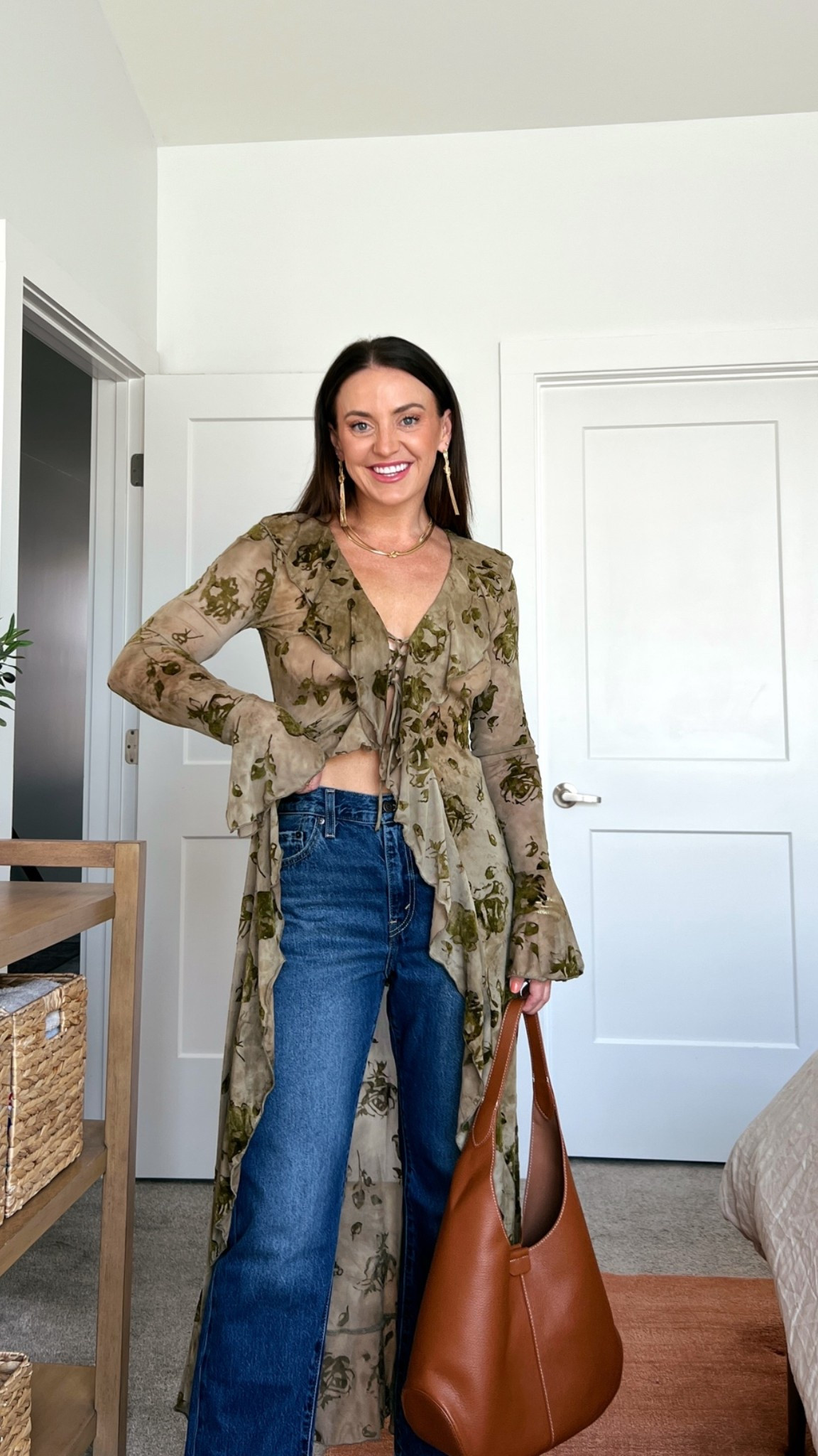 Date night going out jeans fall style outfit inspiration: Use code skhammer20 for 20% off your first lulus purchase 🤍
Wearing size M & 28 in denim

#LTKootd #LTKMidsize #LTKSeasonal