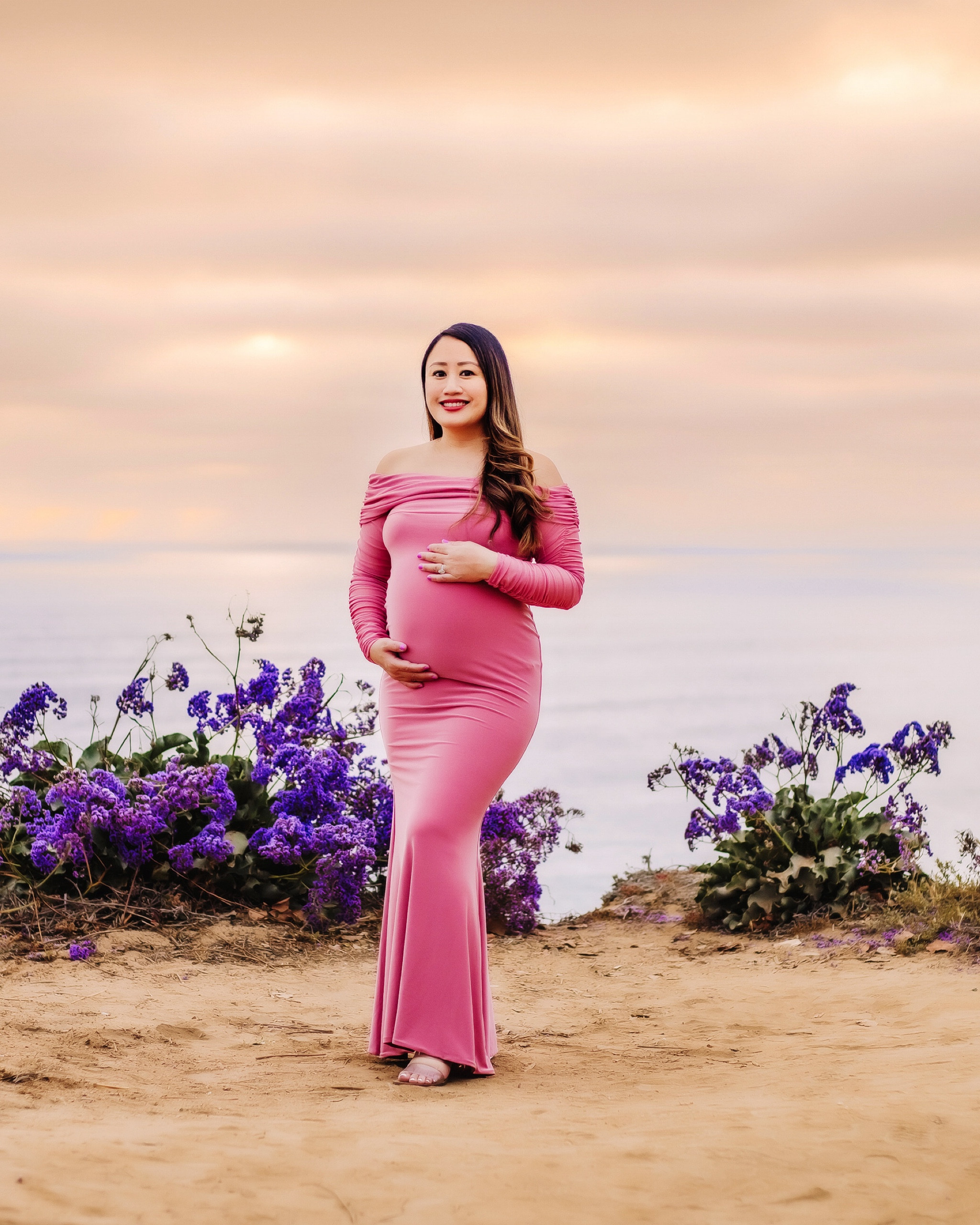 One of my favorite maternity dresses to wear. 

#LTKBump