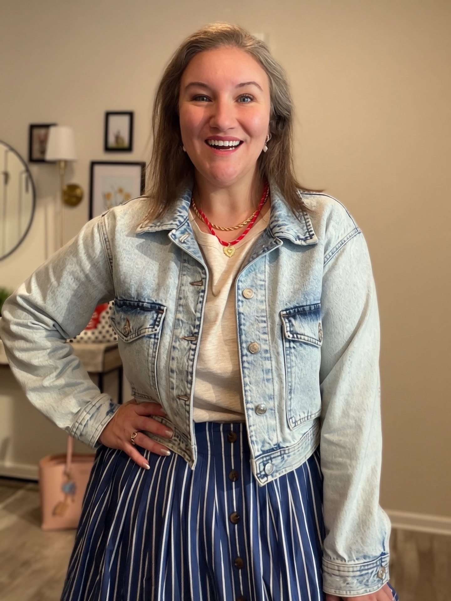 It was a little chilly in Charlotte today, but these new spring clothes had to get out of my closet 💙 

Everything linked in my bio @ltk.creators 

Shirt/skirt/jewelry @jcrewfactory 
Jean jacket @zara 
Cutie patootie Disney Adult bag @ropedropthreads 
Shoes @dickssportinggoods @adidas 

#springcapsule #jcrewfactory #momsover40 #disneyadult #disneymom