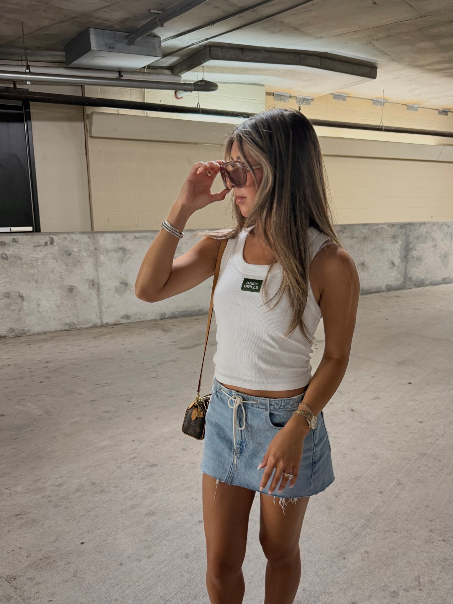 daily drills xs/s, abercrombie skirt 24, quay sunglasses, louis vutton nano

#LTKdayinmylife #LTKgrwm #LTKootd