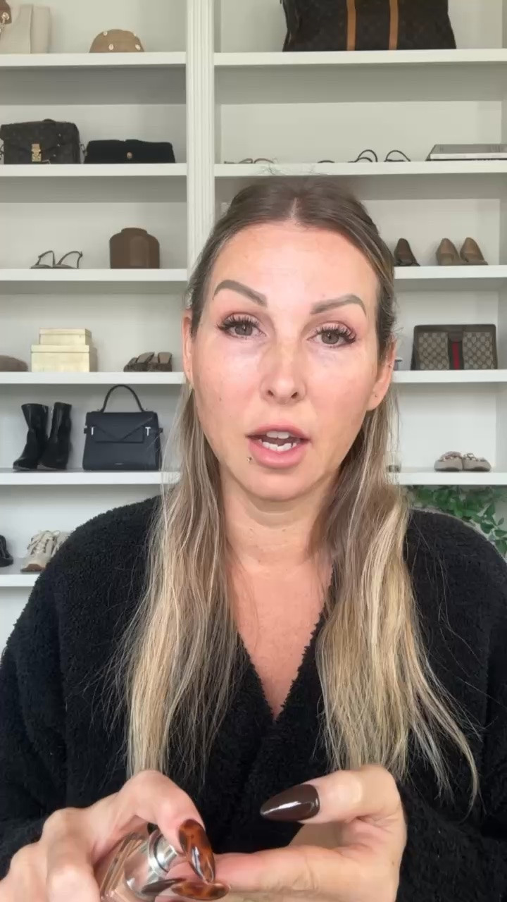 One of my favorite ways to get that lit-from-within makeup look without looking overly glowy. I use the Dior Forever Glow Star Filter before foundation, and it gives my skin the prettiest soft radiance while helping my base look fresh and smooth.

#DiorBeauty #GlowyMakeup #BeautyOver40 #MakeupFavorites