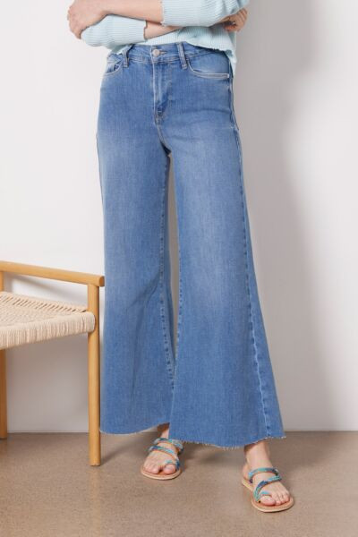 Anessa 31' W/ Raw Hem | Evereve