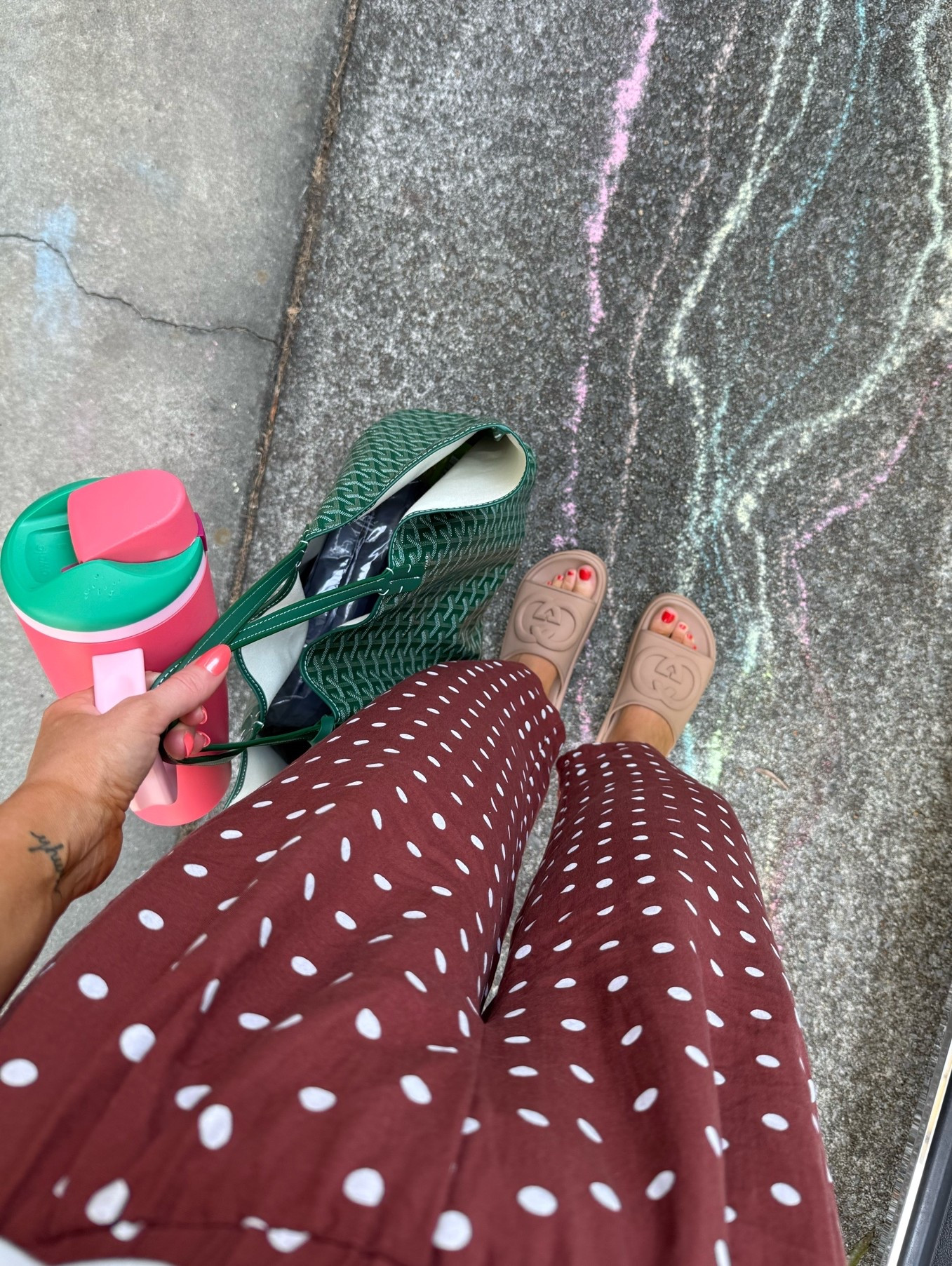 favorite things ✨



Accessories 
Polka dots 
Handbag
Tote
Slides
Mom style

#LTKmomlife #LTKdayinmylife #LTKootd