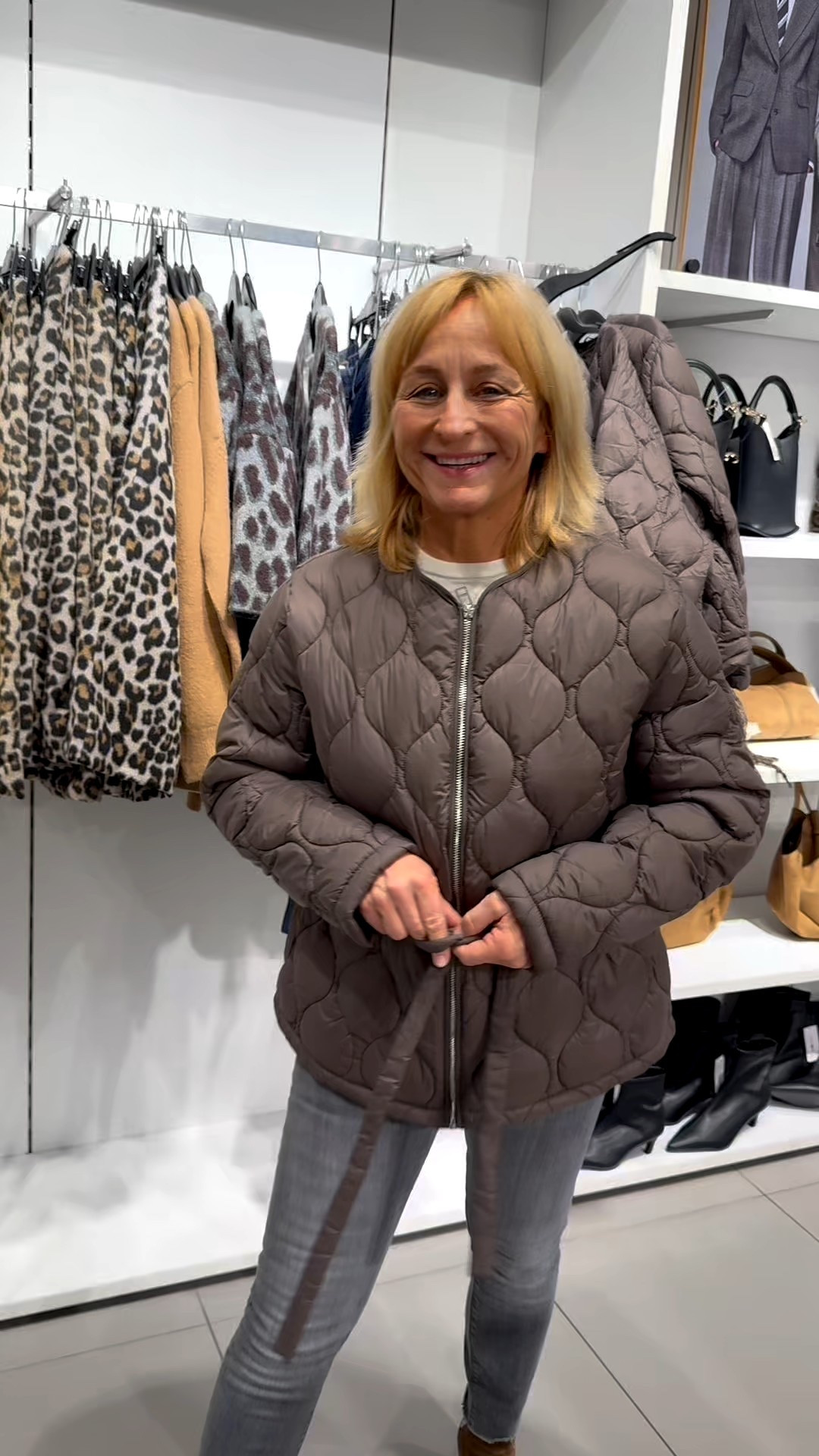 Coole Herbstjacken von H&M, die gut für den Übergang geeignet sind 

#LTKdeutschland #LTKstyletip #LTKautumn