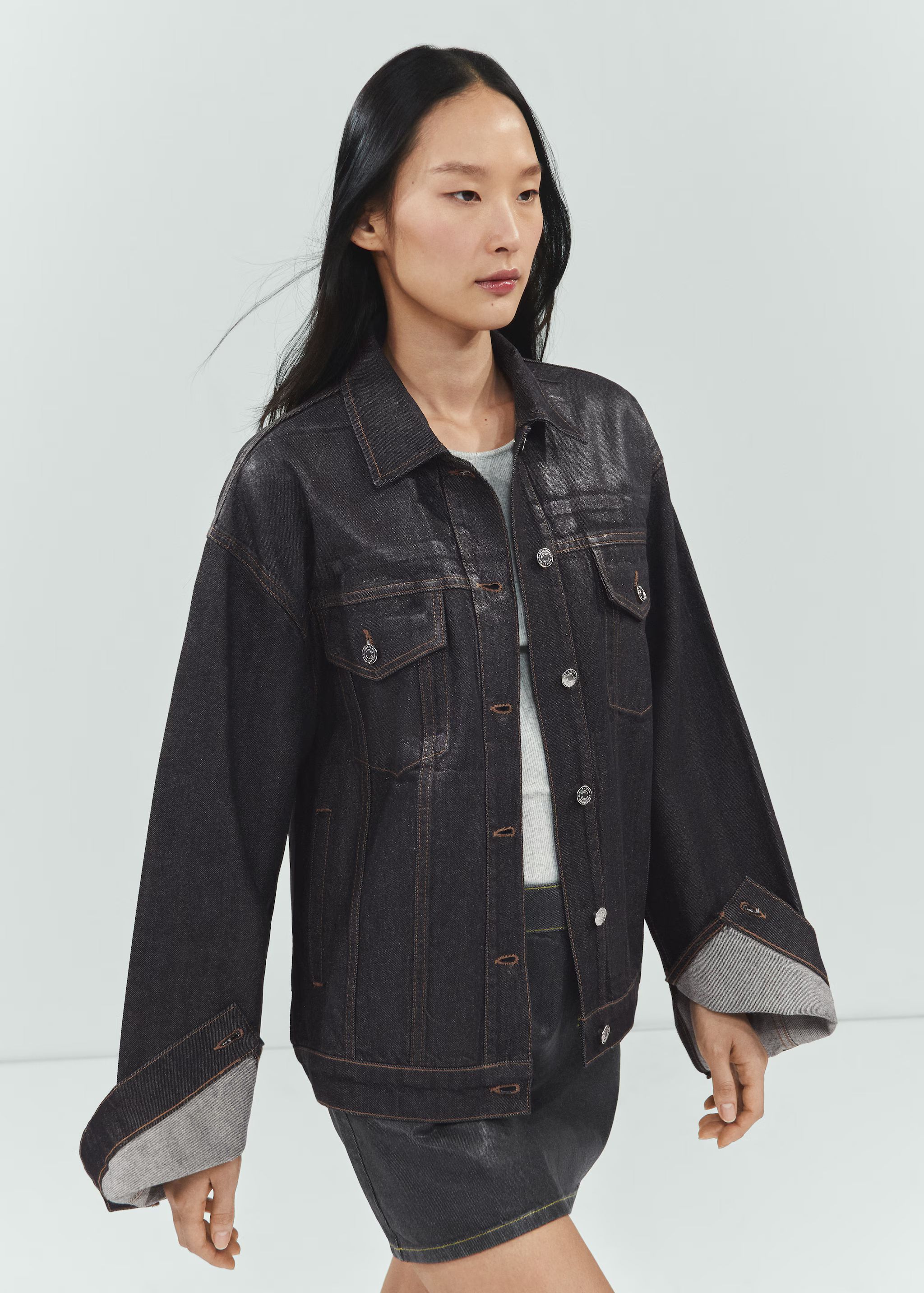 Oversized foil denim jacket | MANGO (US)