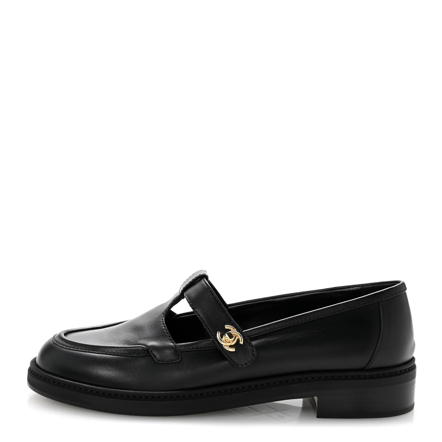 Chanel Calfskin CC Turnlock Moccasin Loafers 39 Black 1923849 | FASHIONPHILE (US)