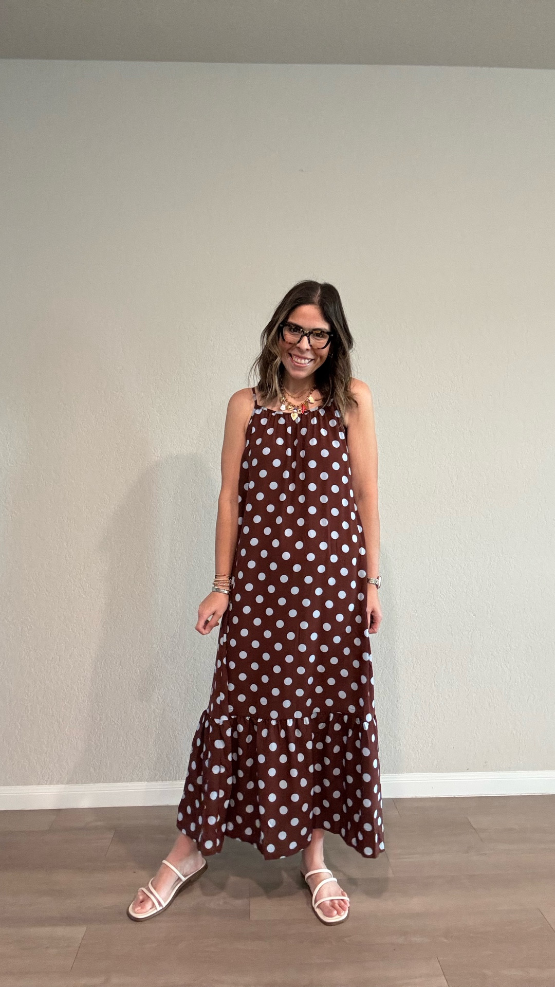 This polka dot dress is the one you need in your closet right now 🤍
easy, flattering, and perfect for everything from errands to dinner
paired it with a fun statement necklace + the perfect everyday bag 

#LTKMothersDay #LTKootd #LTKMidsize