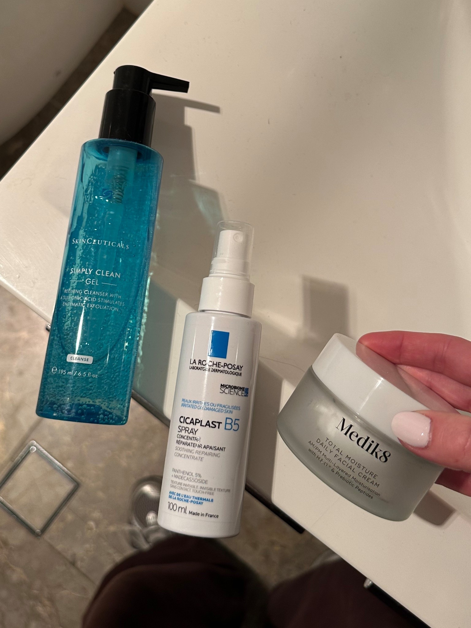 Skincare I swear by at the moment!! & other Acne safe, barrier repairing, gentle & hydrating recs! 🩵🫧🌷 (b5 spray is at chemist warehouse only) 