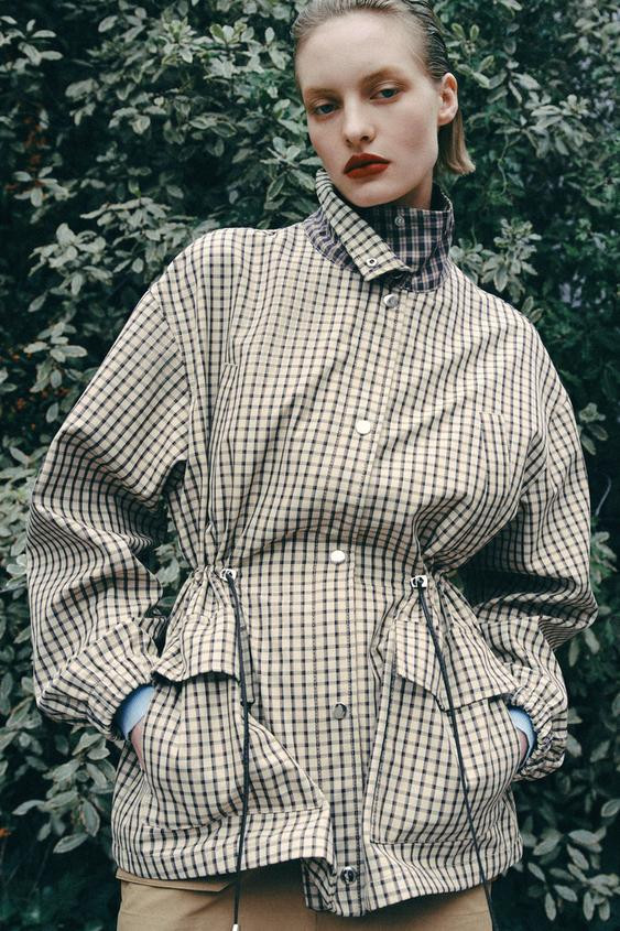 STRIPED COTTON AND LINEN T-SHIRT | Zara US