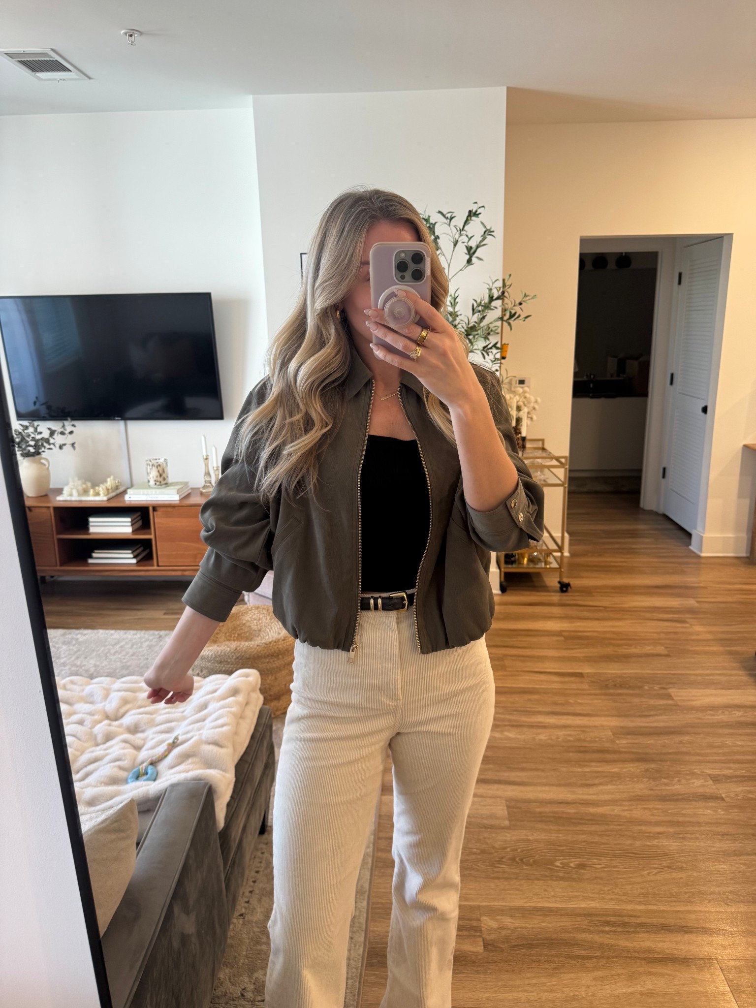 This cropped bomber jacket is perfection and under $50! I sized down to an XS 

#LTKootd #LTKSaleAlert #LTKFindsUnder100