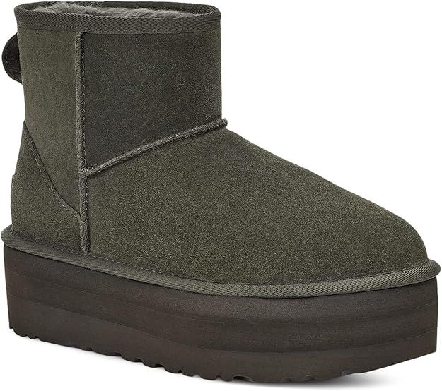 UGG Women's Classic Mini Platform Boots | Amazon (US)