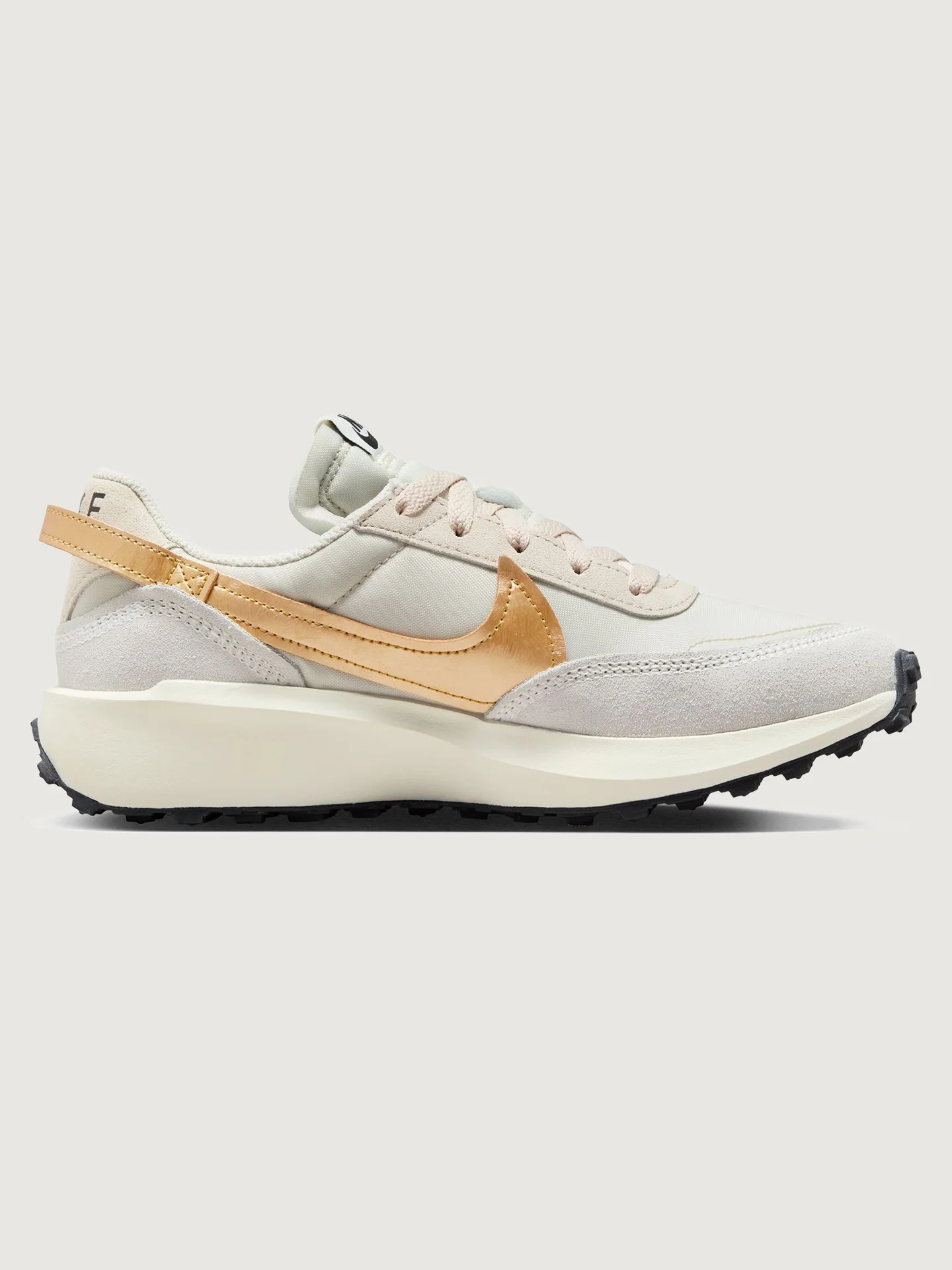 Wmns Nike Waffle Debut Ess - LT Orewood Brn/Metallic Gold-Sail-Black | Carbon38