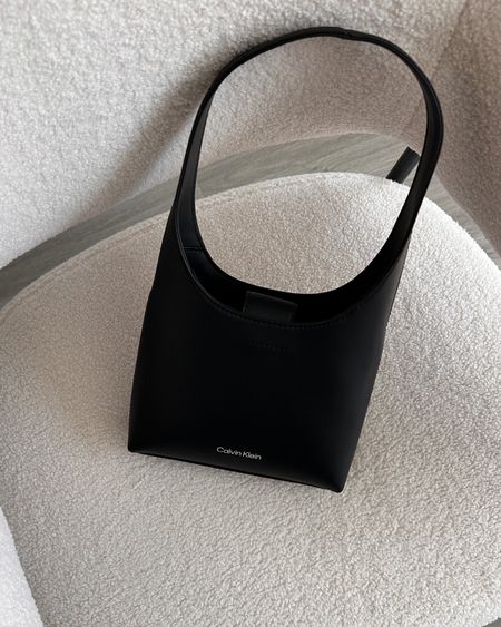 New fall staple! Black Calvin Klein shoulder bag! Under $100! 🖤

#LTKfindsunder100 #LTKitbag #LTKworkwear