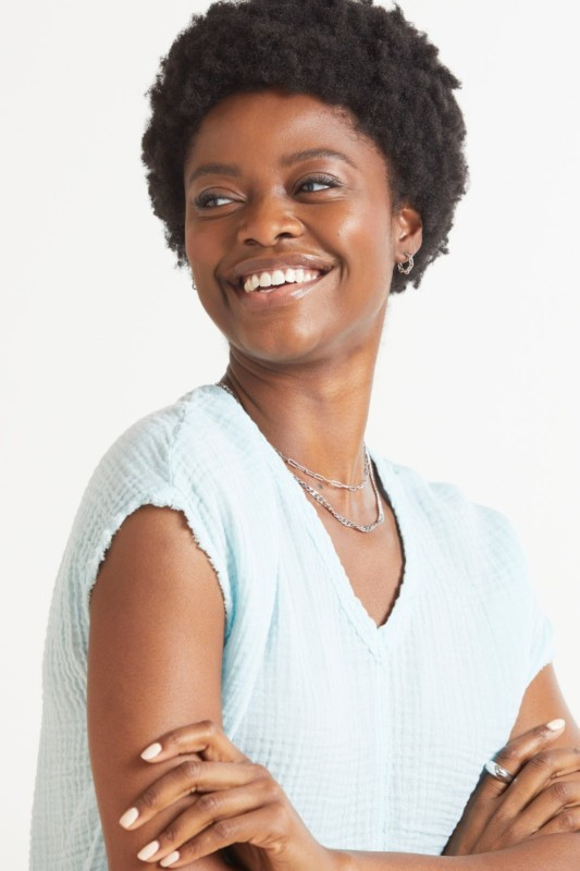 MICHAEL STARS Draya Gauze V Neck | EVEREVE | Evereve