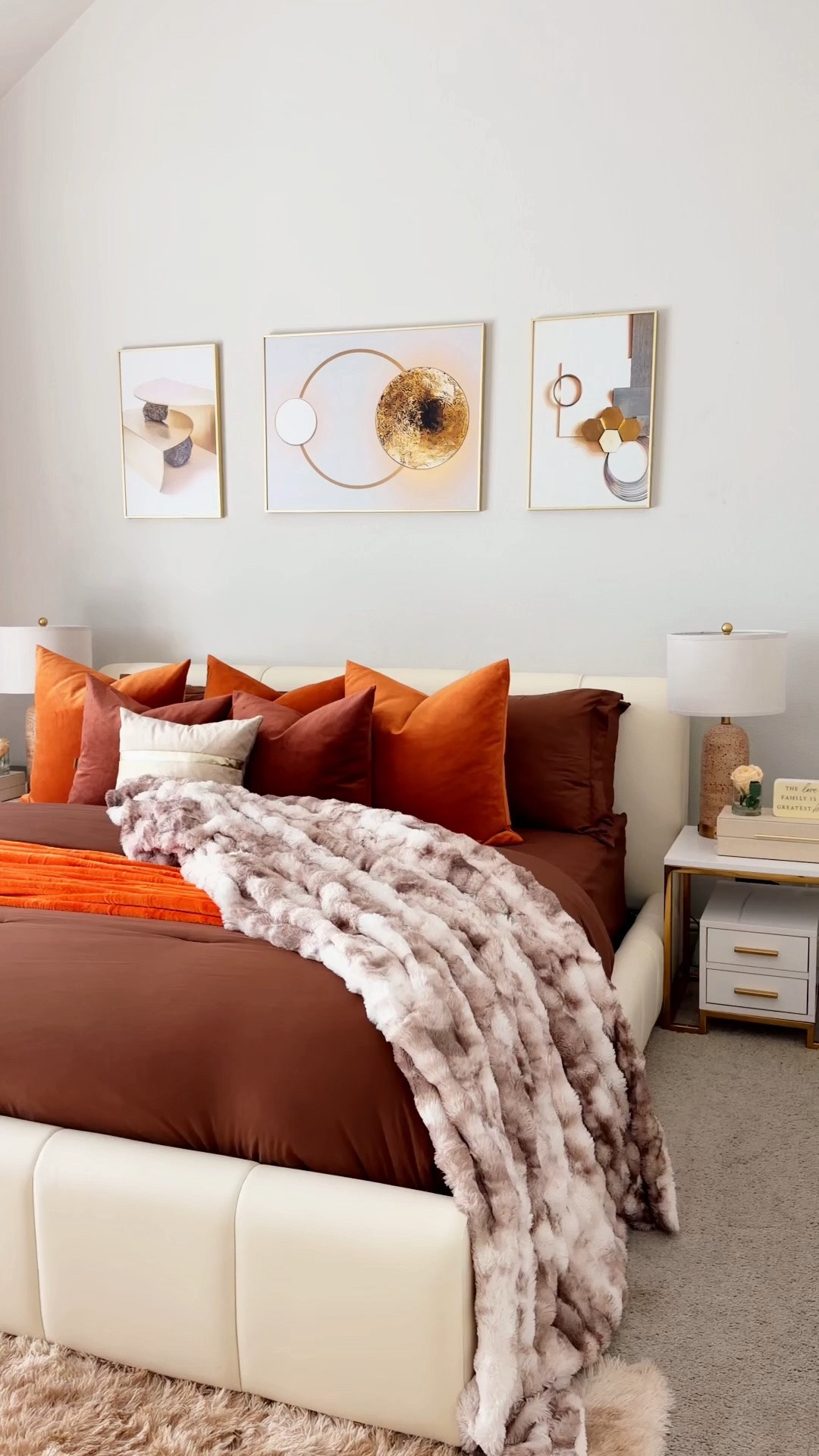 Slowly bringing in the warm and cozy autumn vibes

#LTKmomlife #LTKHome #LTKSeasonal
