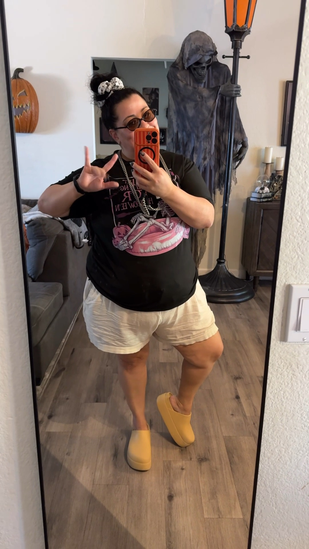 Just a bad ass mom 
doing school pick up 

#ootd #momootd

#LTKootd #LTKPlusSize