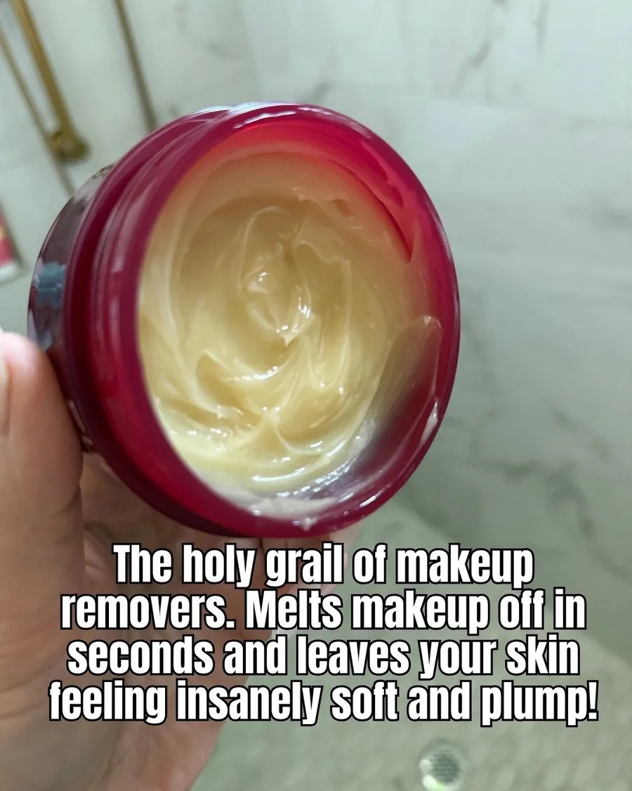 The best make up cleaning balm.  ￼