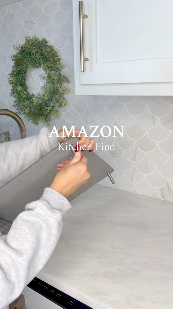 Amazon home stone drying mat // kitchen find 






Amazon kitchen 
Amazon finds 
Kitchen organization 
Kitchen decor 
Home find 
Home decor 
Kitchen gadgets 

#LTKWatchNow #LTKSaleAlert #LTKHome