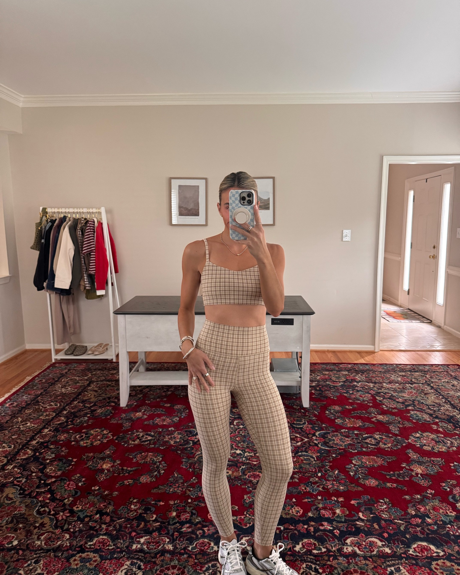 40% off today!
Small tops
XS leggings