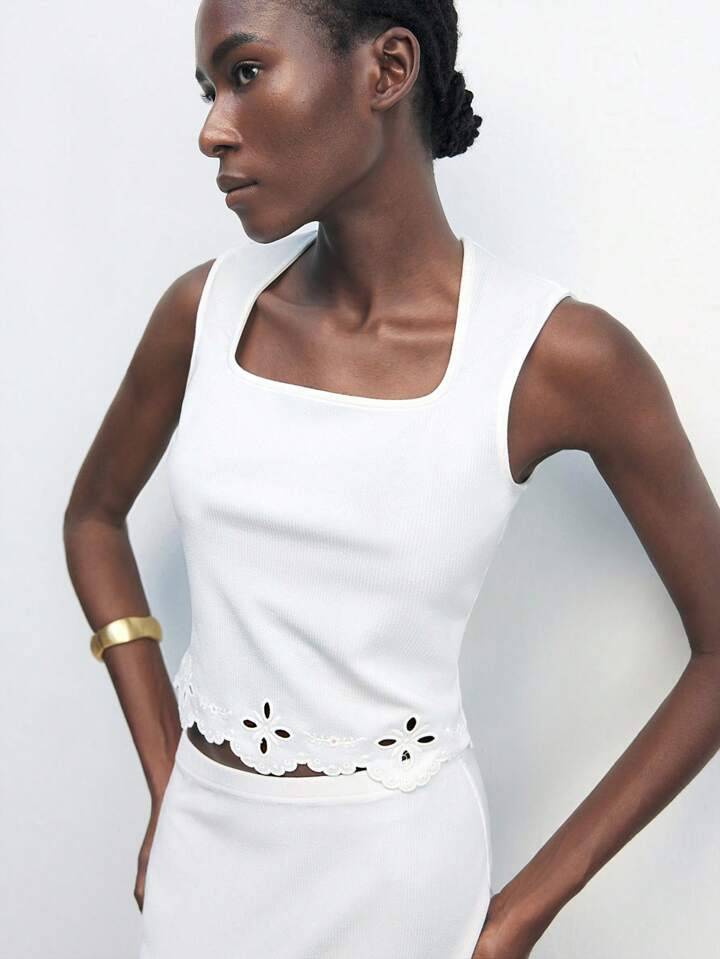 Maija 2015 Summer Music Festival Party & Graduation Season Beach Vacation Style Brunch Outfit, Cruise Ship Wear, Retro Bohemian Vibe Embroidered Scoop Neck Sleeveless Blouse For Women | SHEIN