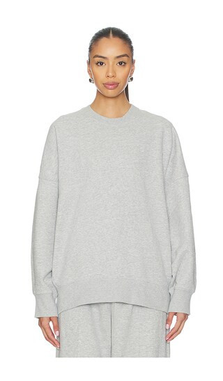 Beyond Yoga Luxefleece Oversized Sweatshirt in Grey. - size M | Revolve Clothing (Global)