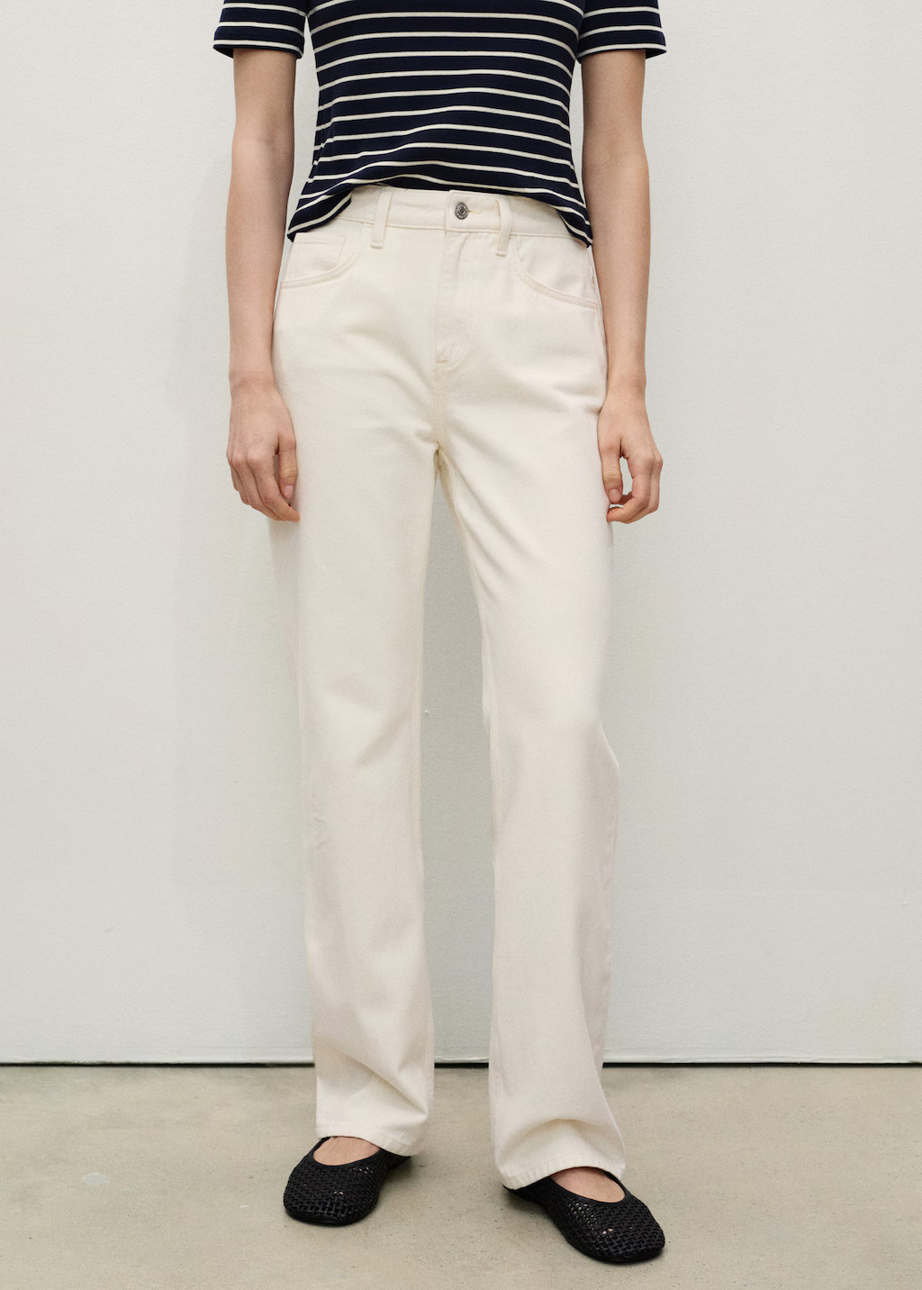 Matilda medium-rise straight-fit jeans - Women | MANGO United Kingdom | MANGO (UK)