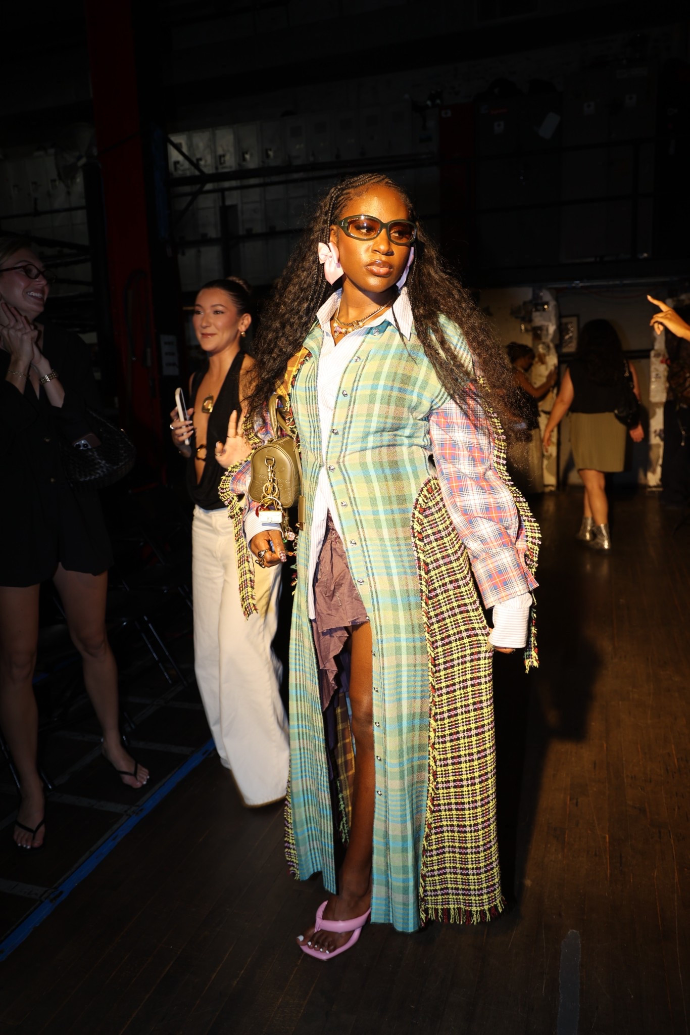 Glasses: LORVAE
Jacket: RAVE REVIEW
Shirt: VAQUERA
Skirt:
Heels: YUME YUME
Bag: NDG PARIS
Earrings: ENROUTEJEWELRY 

#LTKNYFW