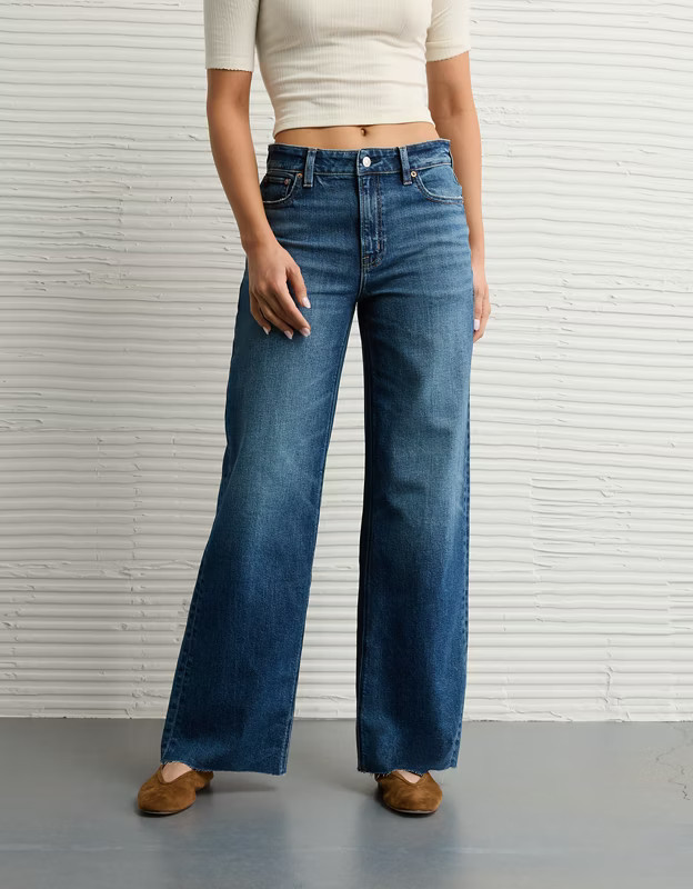 AE Dreamy Drape Stretch Super High-Waisted Baggy Wide-Leg Jean | American Eagle Outfitters (US & CA)