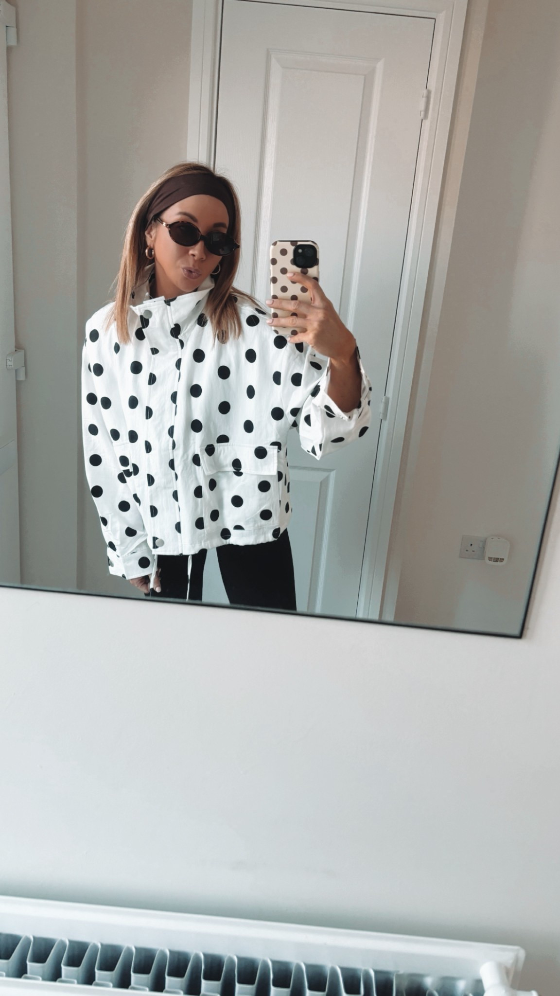 Love this jacket 🤍🌞🧋
Use my discount code - RACHELBE at checkout for extra discount on top of existing discount 🥰

#LTKeurope #LTKuk #LTKspring