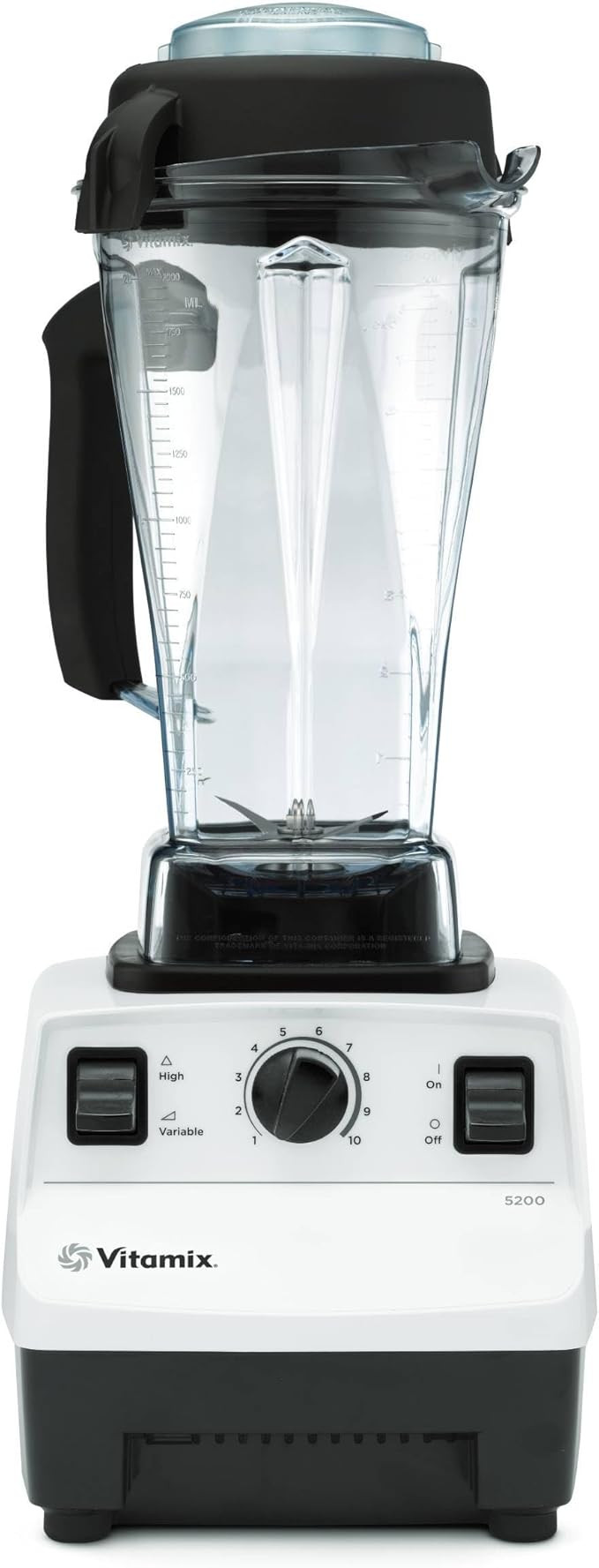 Vitamix, White 5200 Blender, Professional-Grade, 64 oz. Container, Self-Cleaning, 64 fl oz | Amazon (US)
