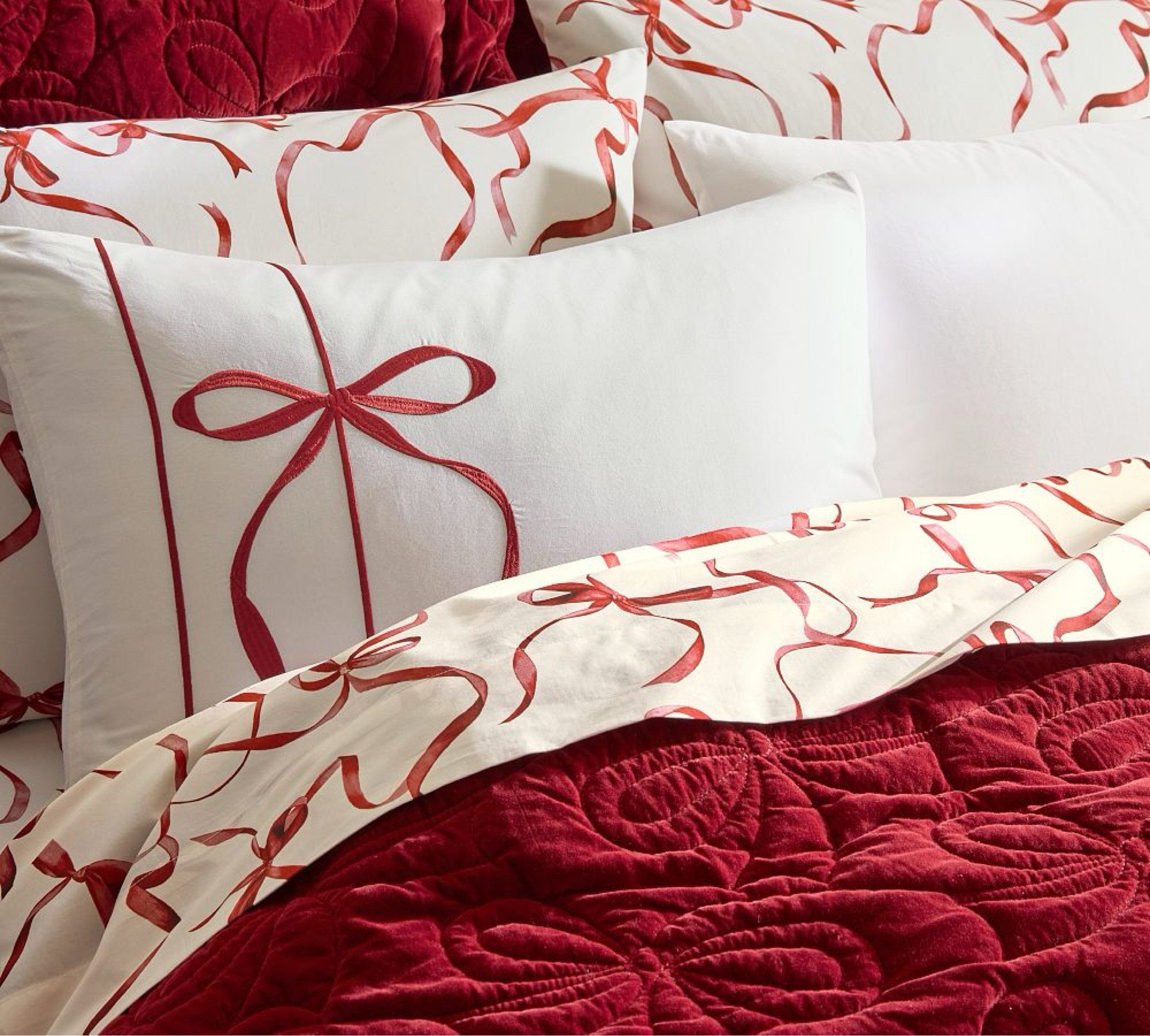 Christmas bedding at its finest

Monique Lhuillier | Grandmillennial | Bows | Holiday gift guide | Christmas



#LTKSaleAlert #LTKHoliday #LTKGiftGuide