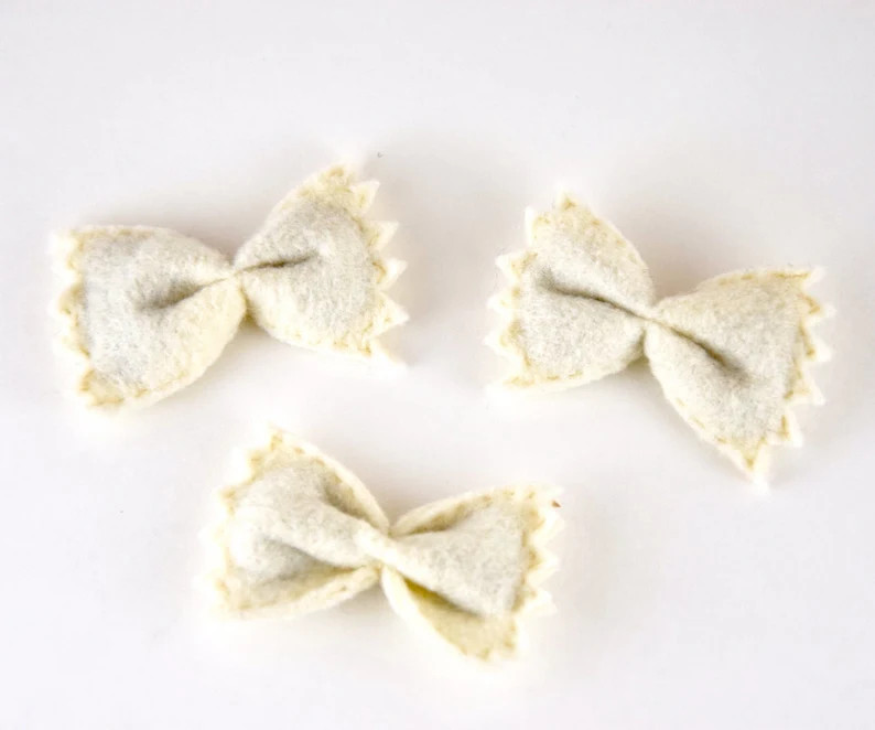 Felt Bowtie Pasta Catnip Cat Toy, Set of 3, Handmade - Etsy | Etsy (US)