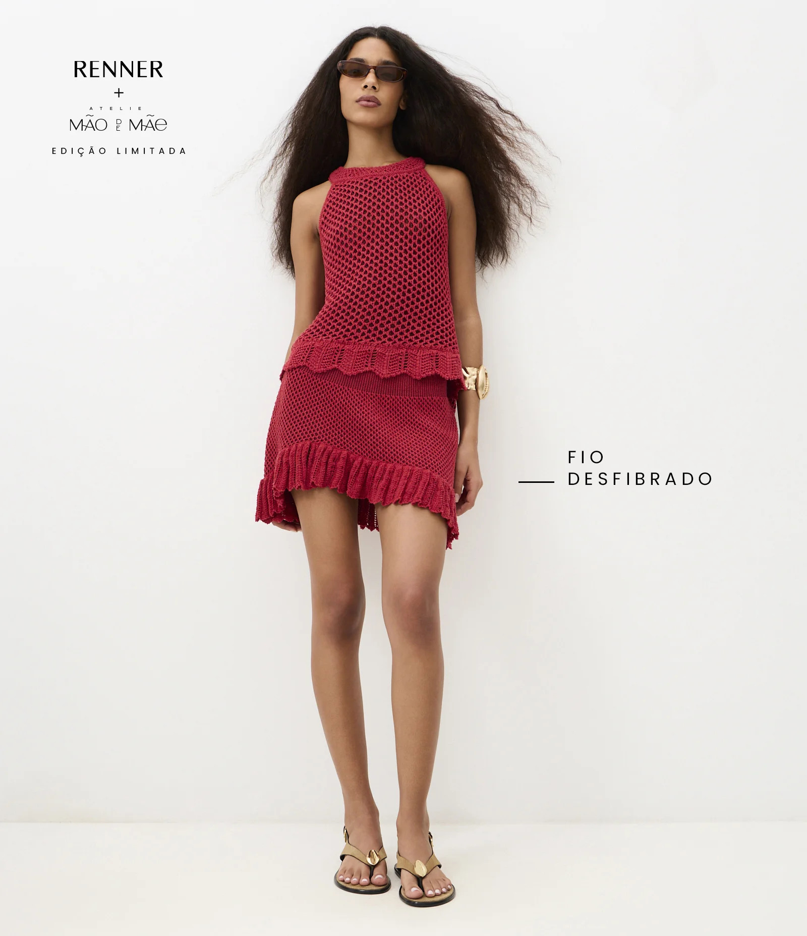 Saia Curta em Tricô com Ponto Vazado e Barra Franzida Vermelho - Lojas Renner | Renner (BR)
