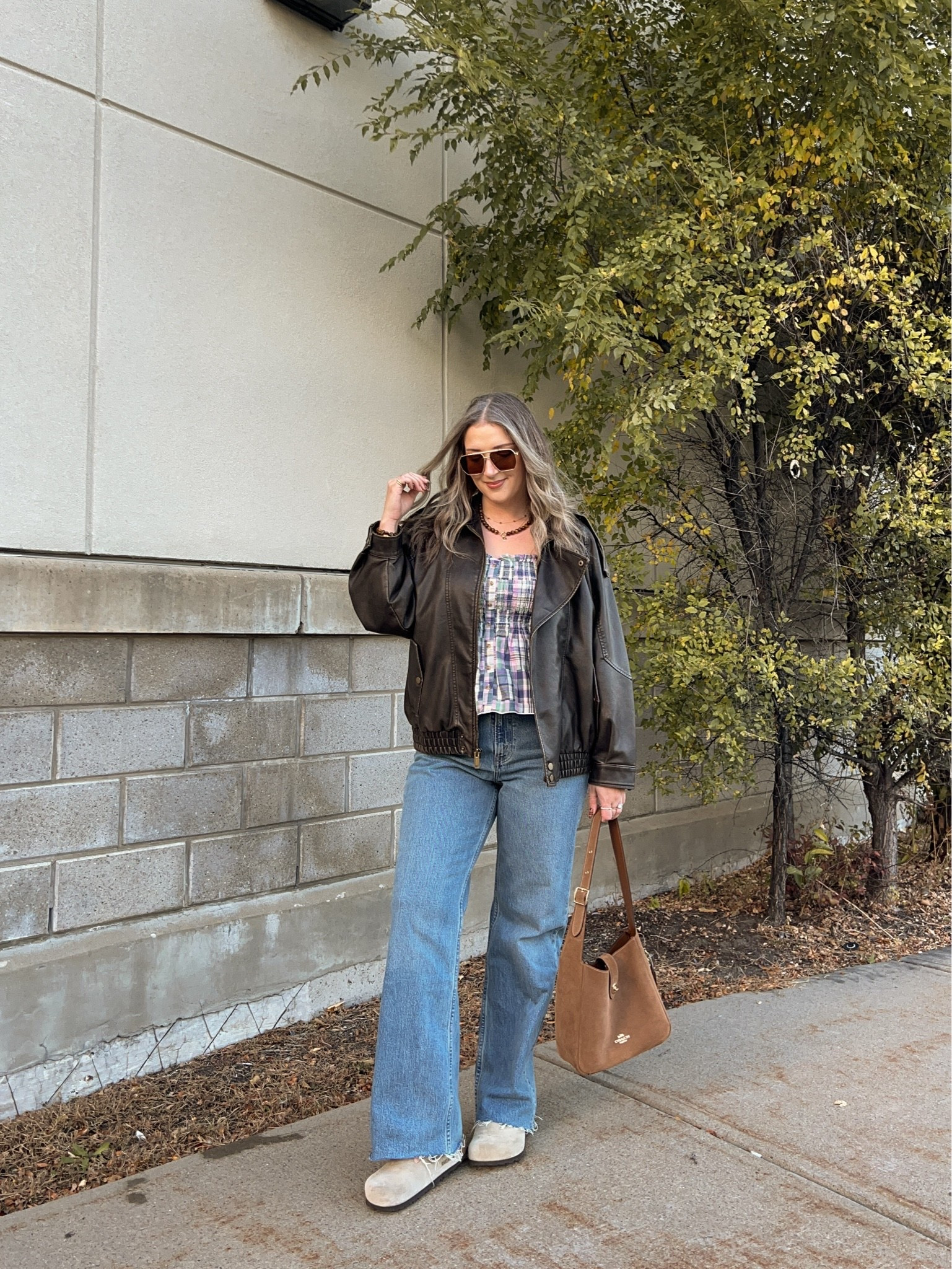Fall ootd! Code AFLTK for extra 20% off Abercrombie! Wearing L in the leather jacket and plaid tank top. Wearing size 30 in the jeans. I’m a 9.5-10 shoe and wear a 40 in the Birkenstocks