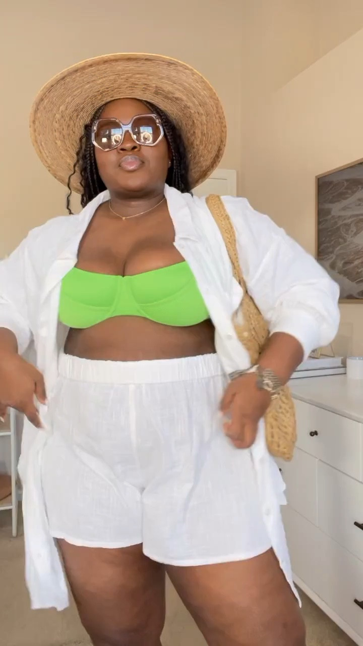 When I’m packing for a trip, I always bring easy outfits like this. Something that works for the beach, brunch, and everything in between. 

#vacationoutfit #beachoutfit #summerstyle #resortwear #vacationstyle #beachstyle #summeroutfit #effortlessstyle #outfitinspo #ltkstyle

#LTKTravel #LTKSwim #LTKootd