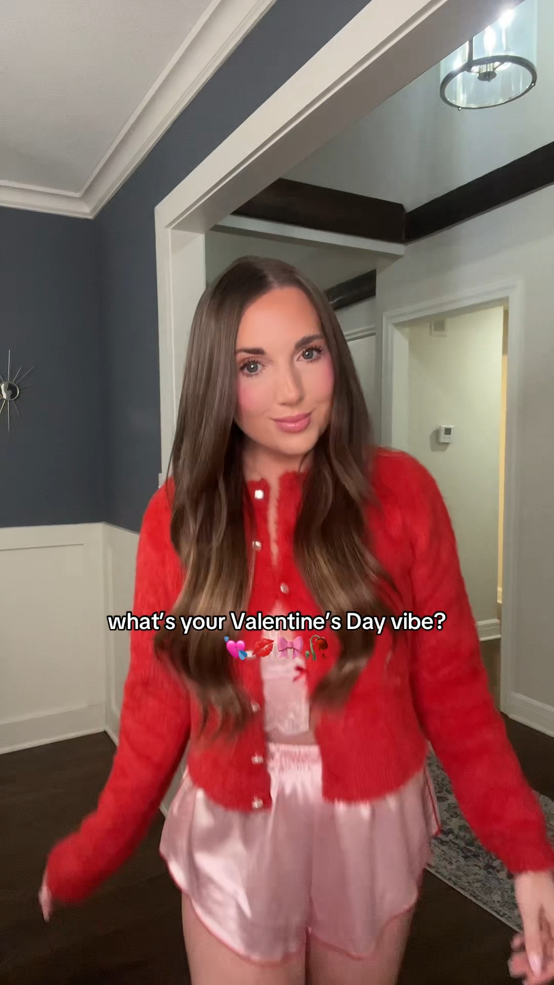 What’s your Valentine’s Day vibe?!

Wearing XS in pajama set, cardigan, and dress and 24 in faux leather pants 

#LTKValentine #LTKootd