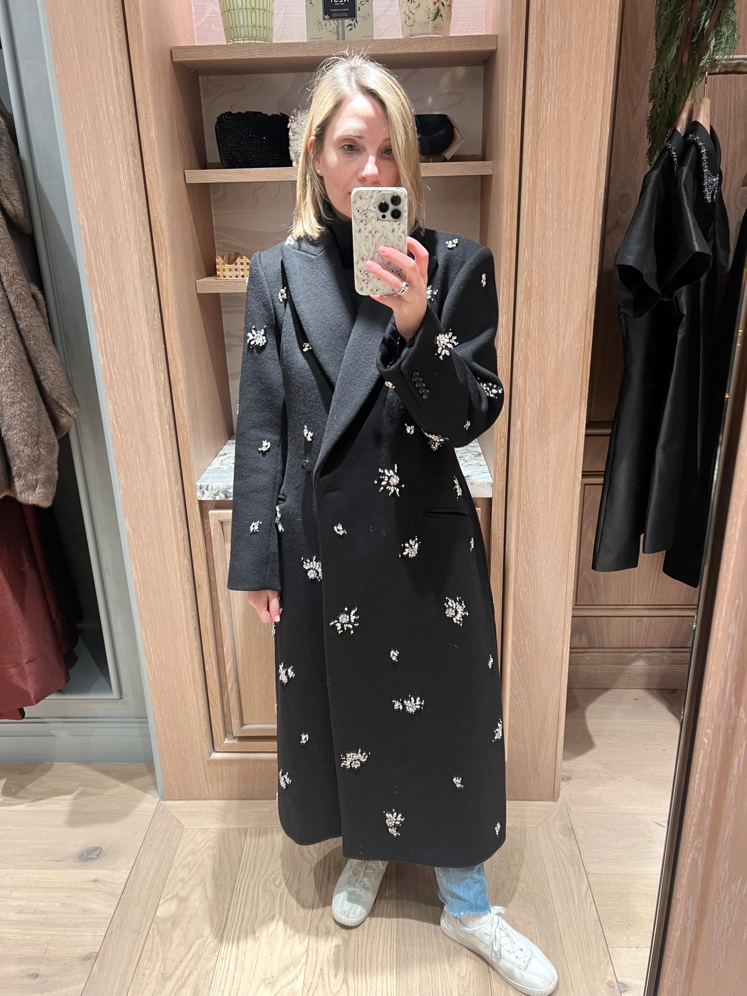 Gifts for her. Winter coat. Holiday coat. Holiday outfit  

#LTKOver40 #LTKSeasonal #LTKHoliday