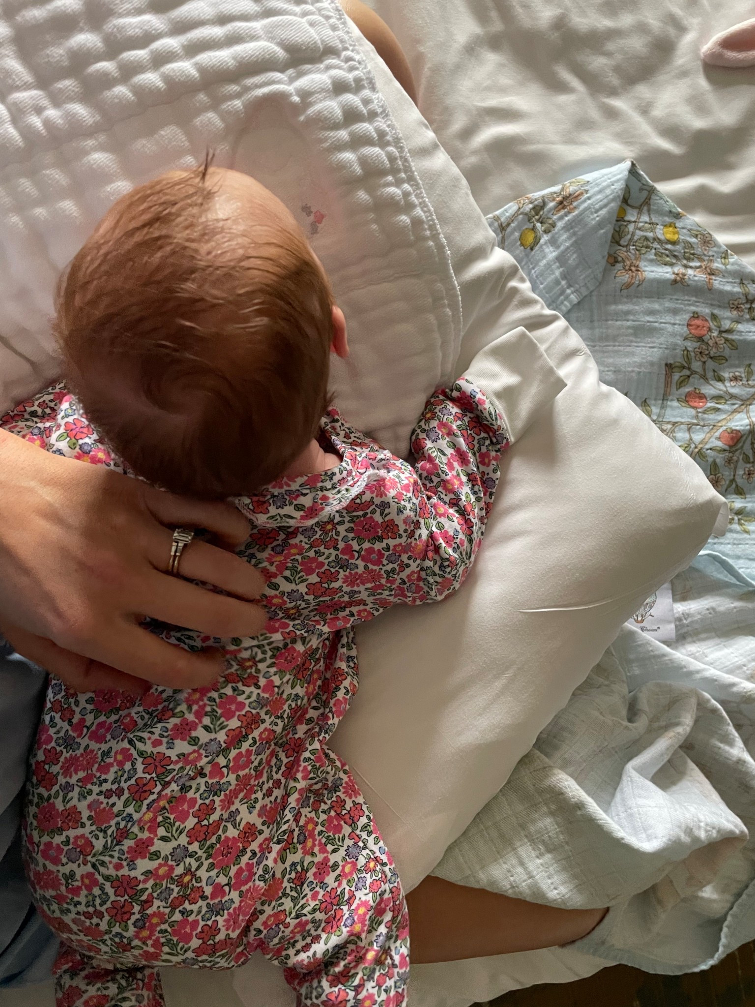 In our Petite Plume era 🎀 love their zipper footies for easy changes - and the ruffled collar on the girls is too precious. Love collars on footies as they dress them up just a touch. 

#babyclothes #babystyle #babygirl #petiteplume 

#LTKKids #LTKBaby #LTKFindsUnder50