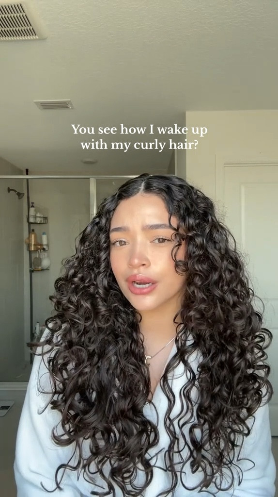 Woke up with perfect curls this morning🤭 #curlyhair #curls #curlscheck #curlyhairroutine #curlygirl #curlyhairgoals #curlyhaircheck #curlyhairtips #curlyhead #curlyhairproblems