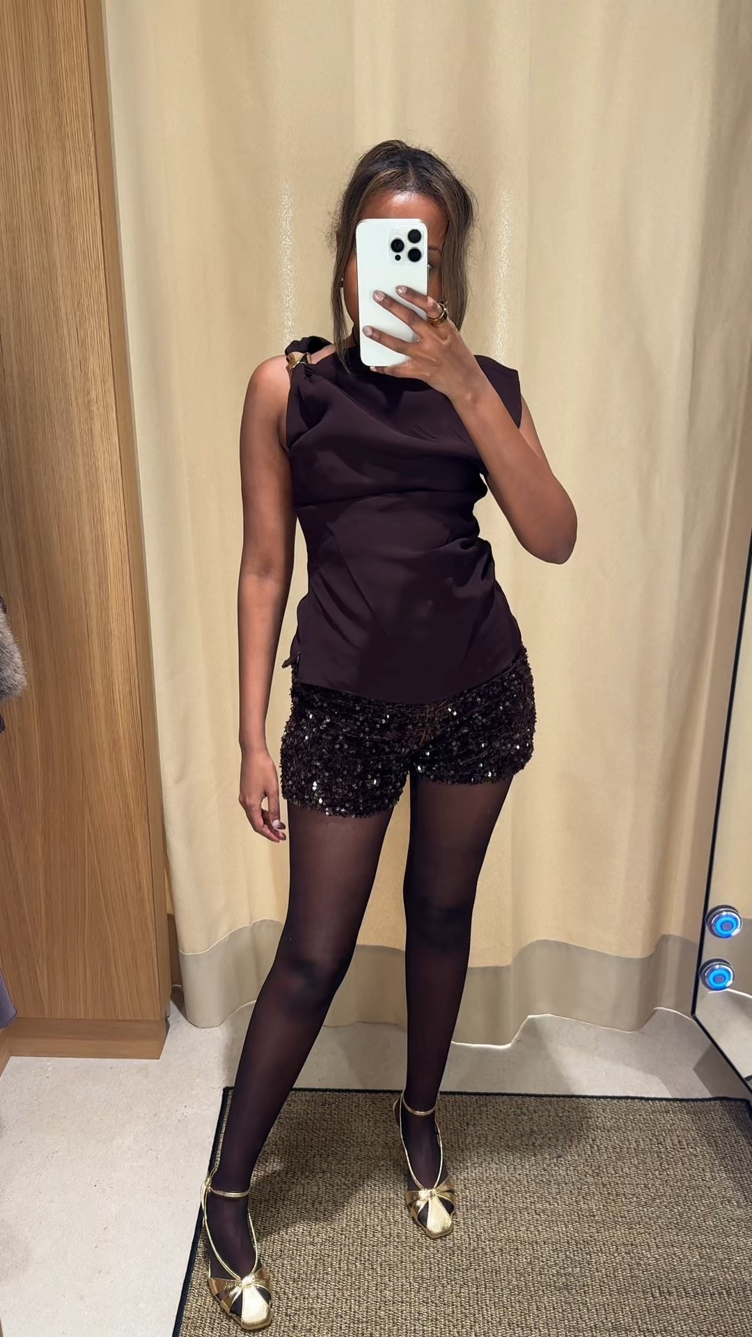 Mango sequin shorts

#LTKCyberWeek #LTKuk #LTKfestive