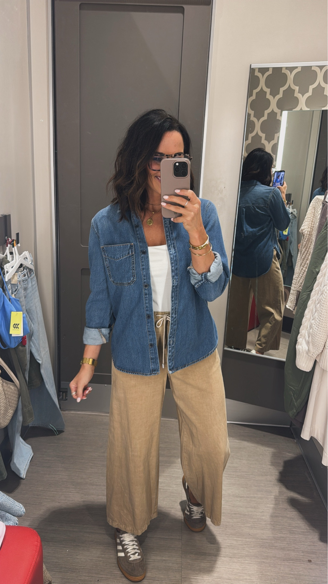 Teachers look at this outfit from @Target. So pretty and classroom appropriate. These pants are so comfortable perfect for long work days. 

Mom style casual outfits target must haves brown flats women's blouses affordable target fits teacher mom approved women's fashion Vintage Pickin 

#LTKootd #LTKPetite #LTKmomlife