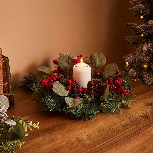 Red Berries & Foliage Candle Holder | Dunelm