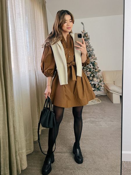 Revolve rust shirt dress with Abercrombie cream turtleneck layered over-the-shoulder and Madewell black loafers!

Dress: XXS/XS
Shoes: 6

#winter
#winterfashion
#winterstyle
#winteroutfits
#giftsforher
#madewell
#revolve
#abercrombie

#LTKHoliday #LTKSeasonal #LTKstyletip