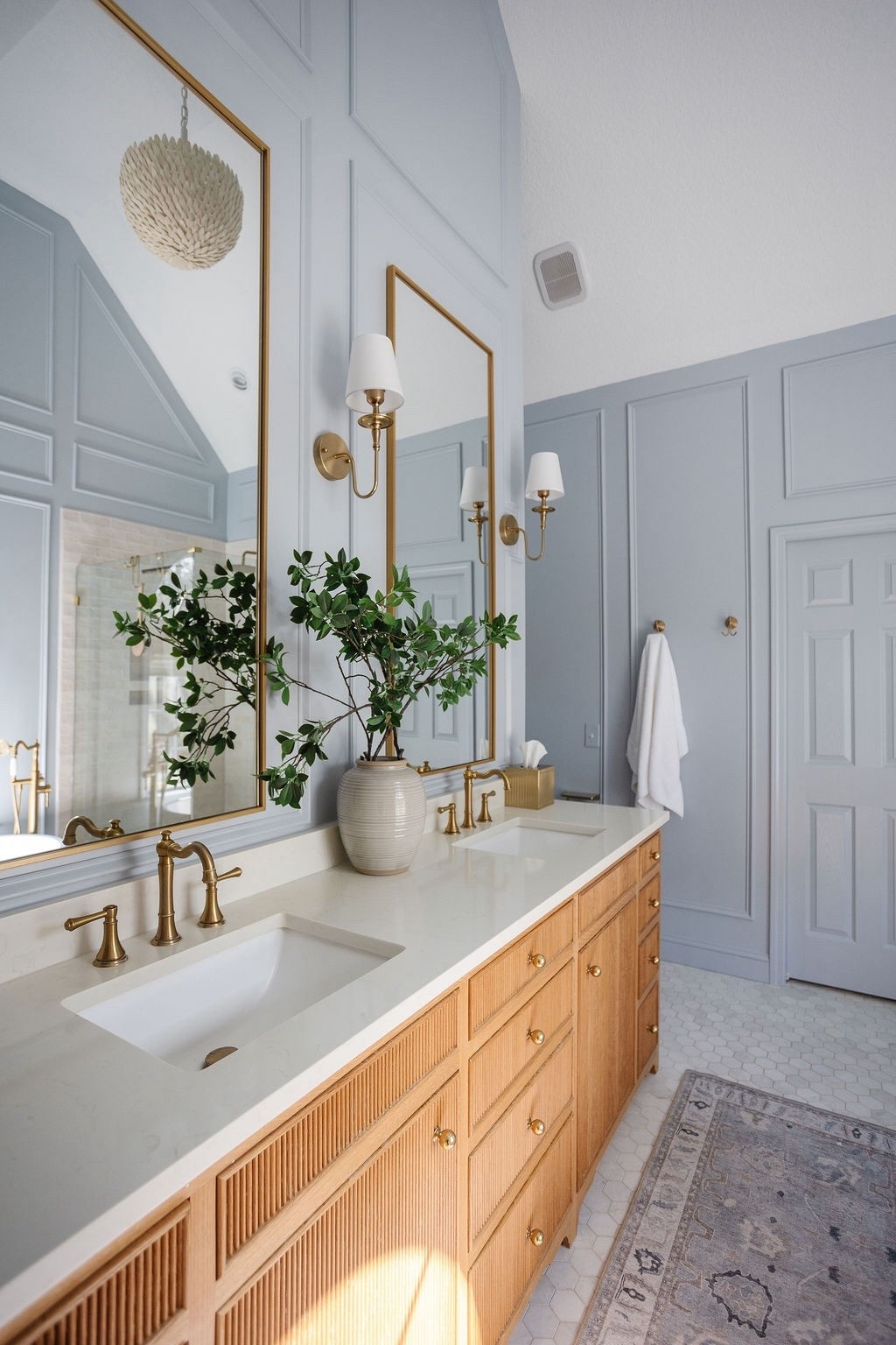 I don’t think I’ll ever get tired of this view. Especially when I vividly remember what it looked like before. Want to see? Swipe right...

#LTKdayinmylife #LTKBeauty #LTKHome