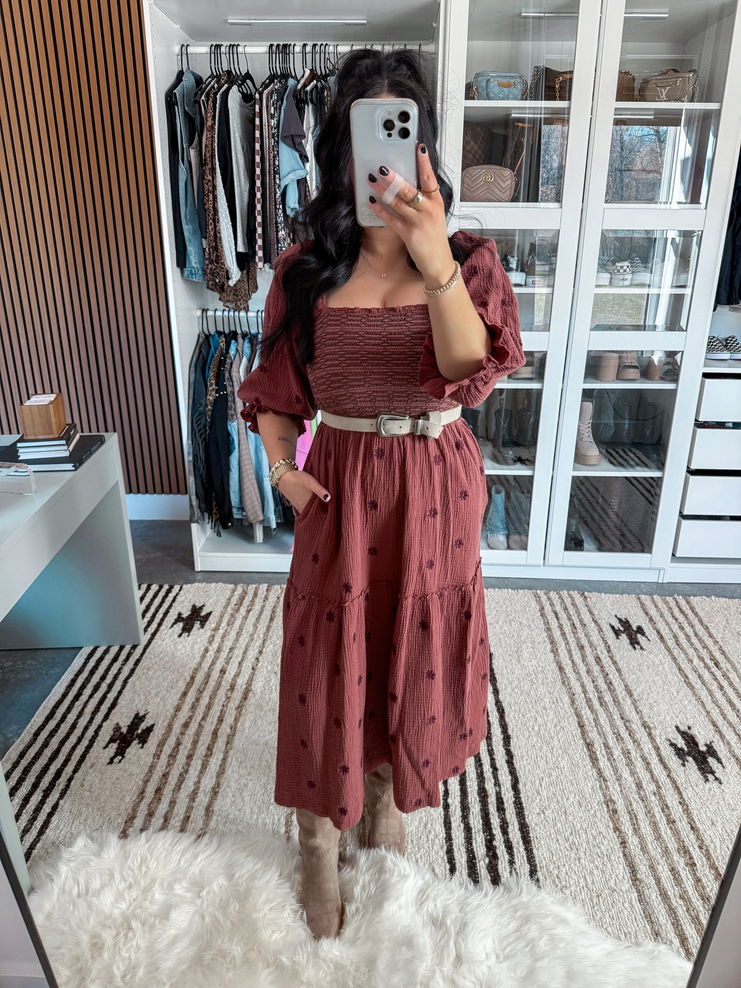 Outfit Inspo for Church 🤍

Dress - small (dark brown color)
Belt - small

One of my all time favorite dresses & it is incredibly bump friendly! I love the smocked top & the sleeves can be worn on or off the shoulder - also comes in a ton of other color options! Finished the looked with this western belt & my Tecovas cowgirl boots.

Modest Church Outfit | Bump Friendly Outfits
 

 

#LTKFindsUnder50 #LTKBump #LTKFindsUnder100